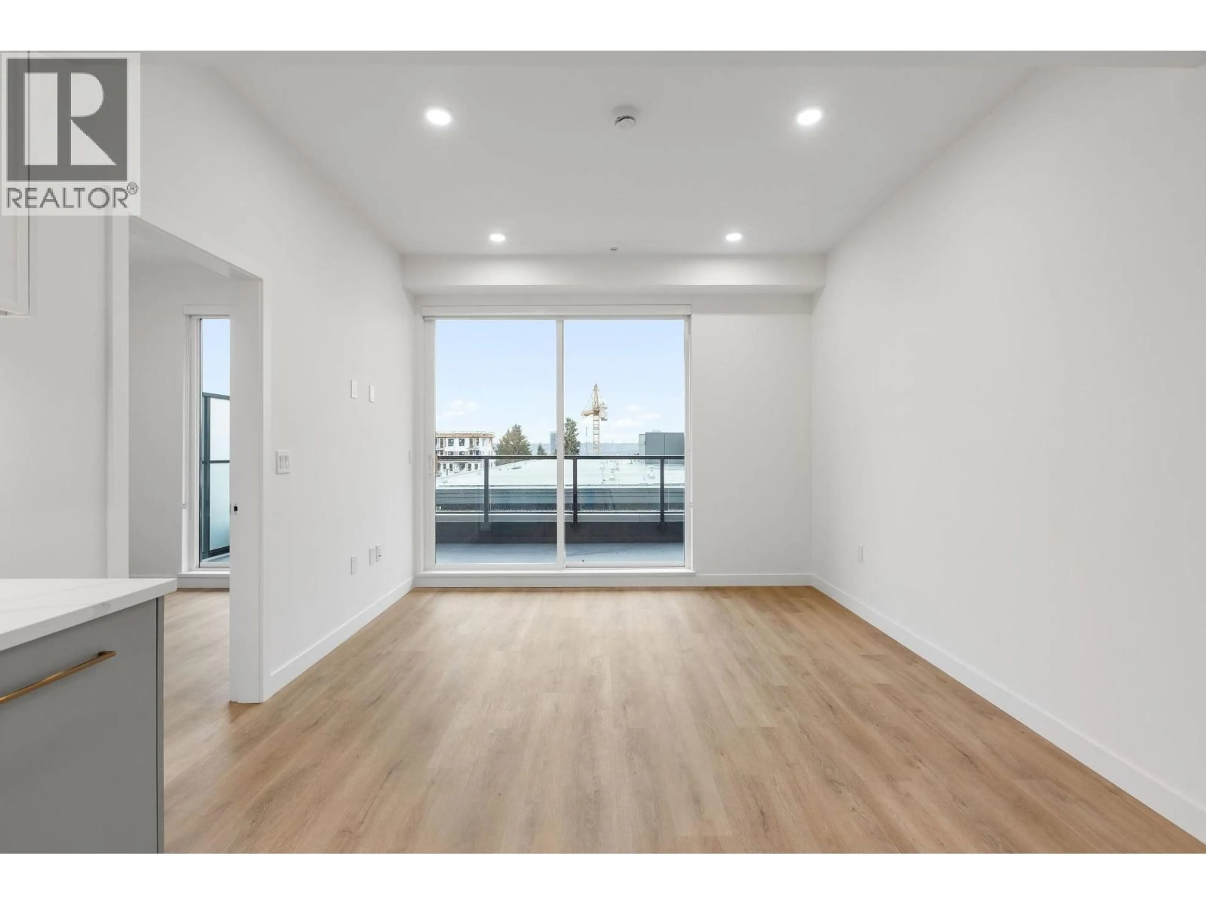 A pic of a room for 609 - 600 ROCHESTER AVENUE, Coquitlam British Columbia V3K0K1