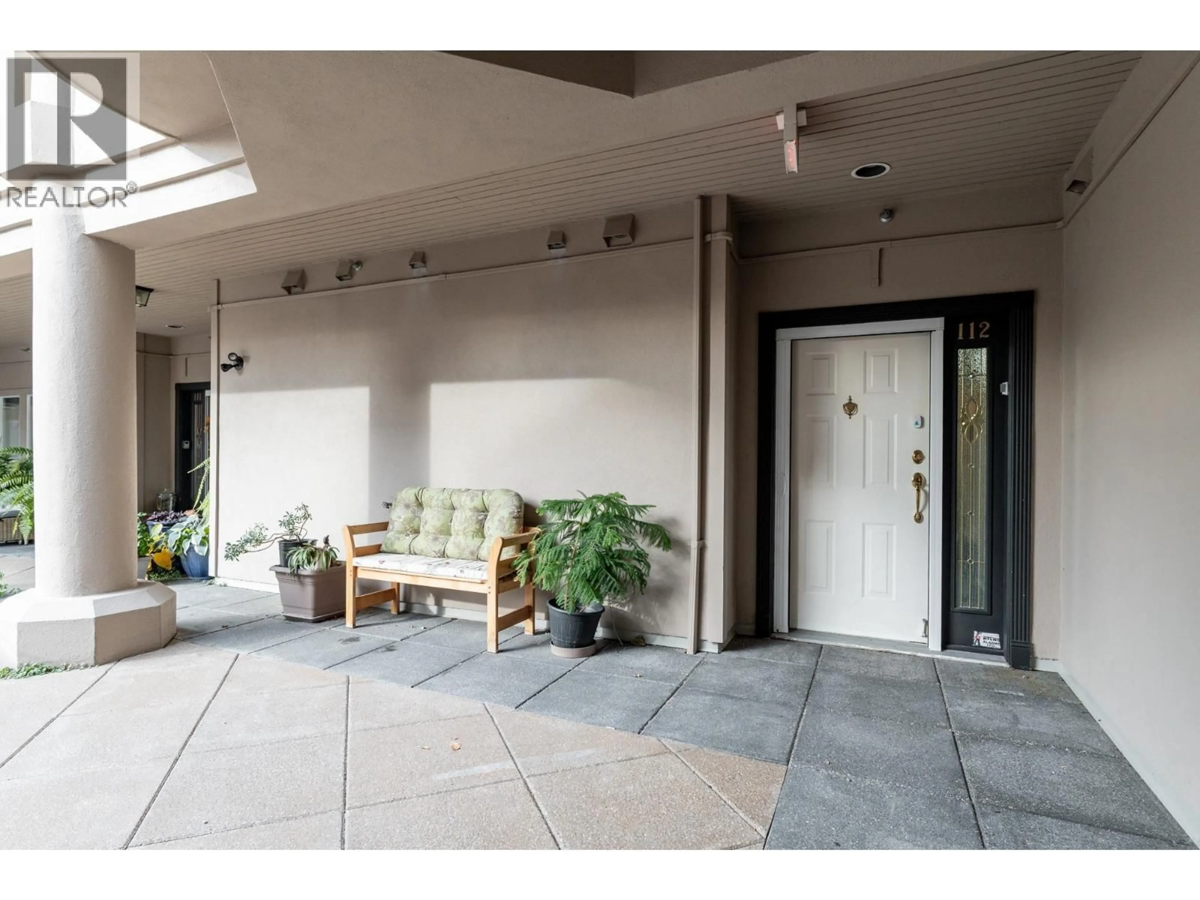 Indoor foyer for 112 - 7600 MOFFATT ROAD, Richmond British Columbia V6Y3V1