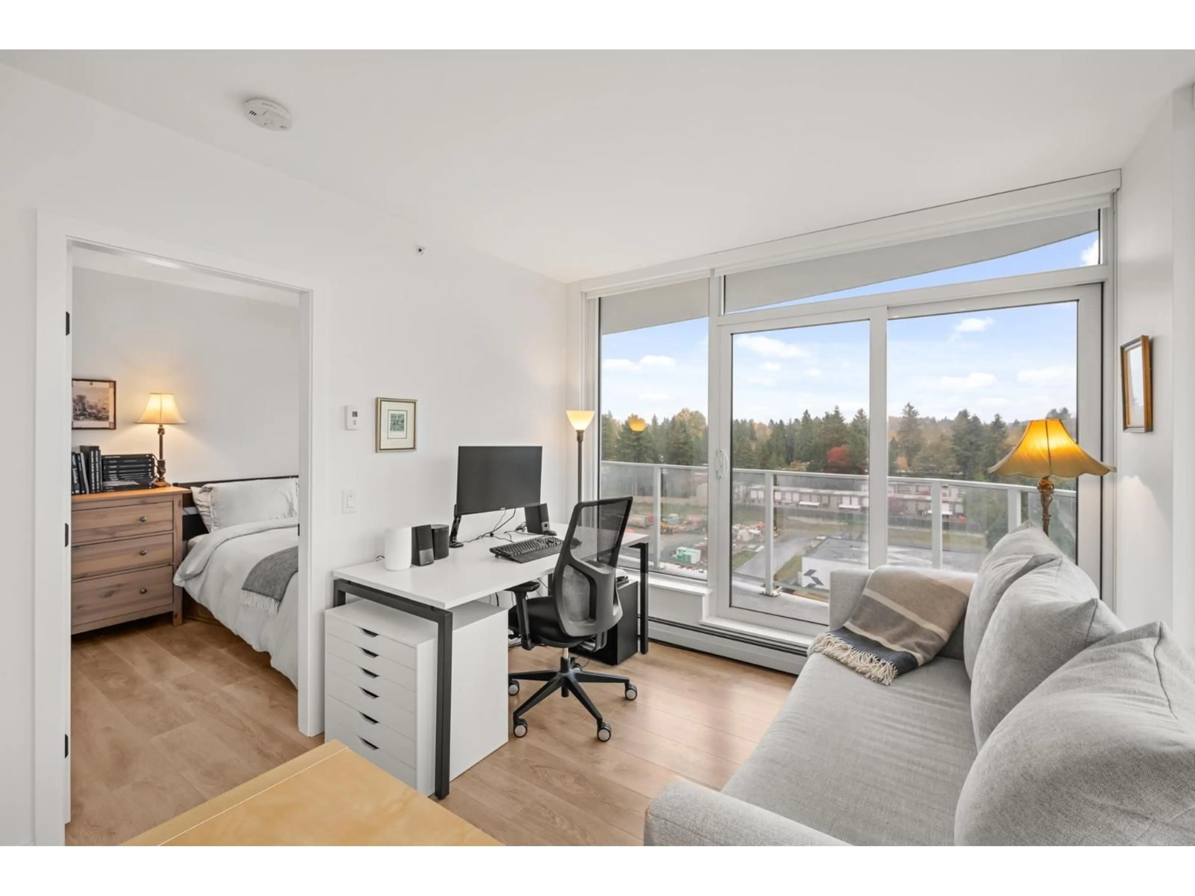 A pic of a room for 1105 - 13685 102, Surrey British Columbia V3T1N7