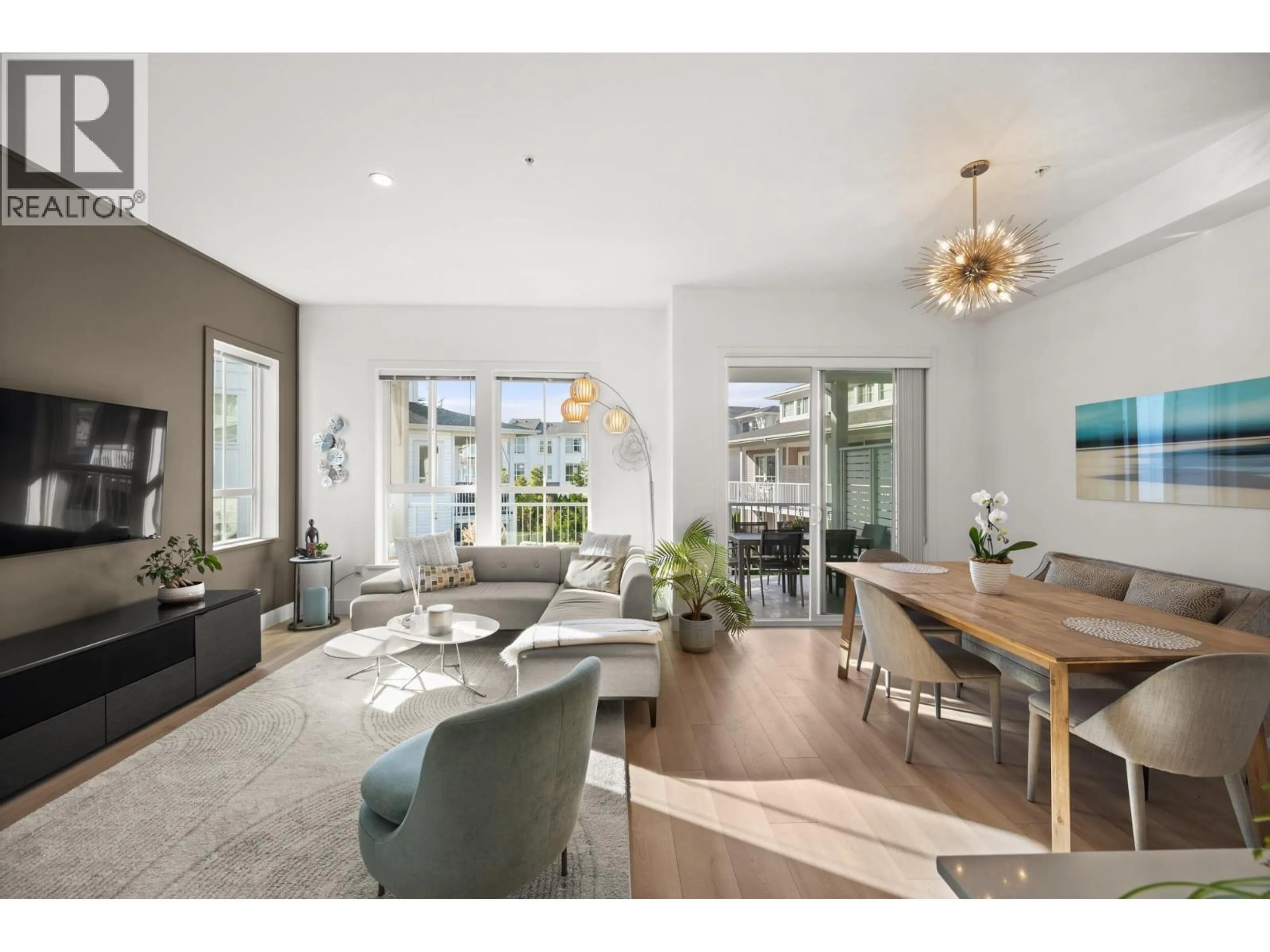 Living room with furniture, unknown for 103 - 4638 ORCA WAY, Tsawwassen British Columbia V4M0C2