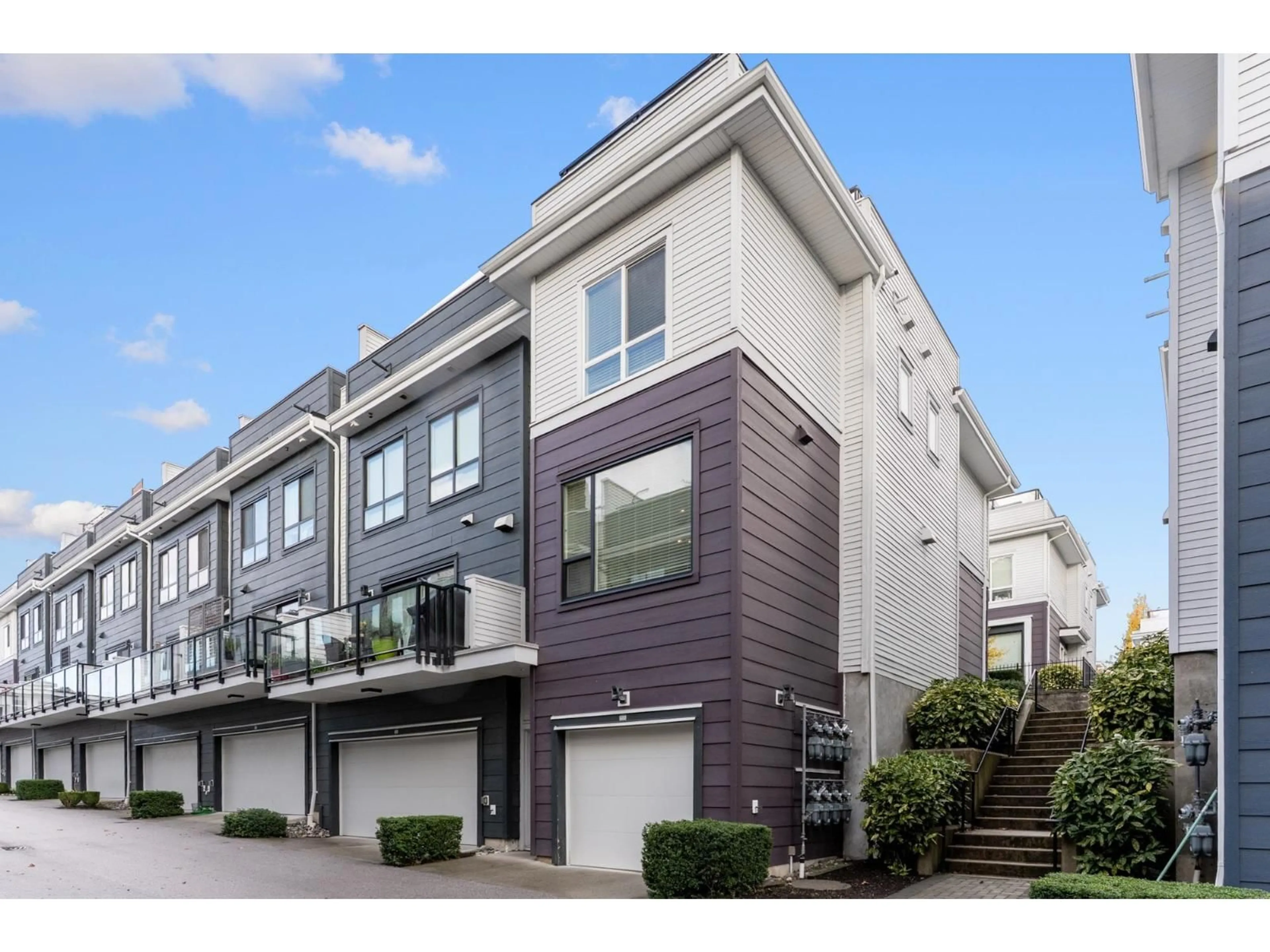 Home with vinyl exterior material, street for 155 - 2280 163, Surrey British Columbia V3Z0S4