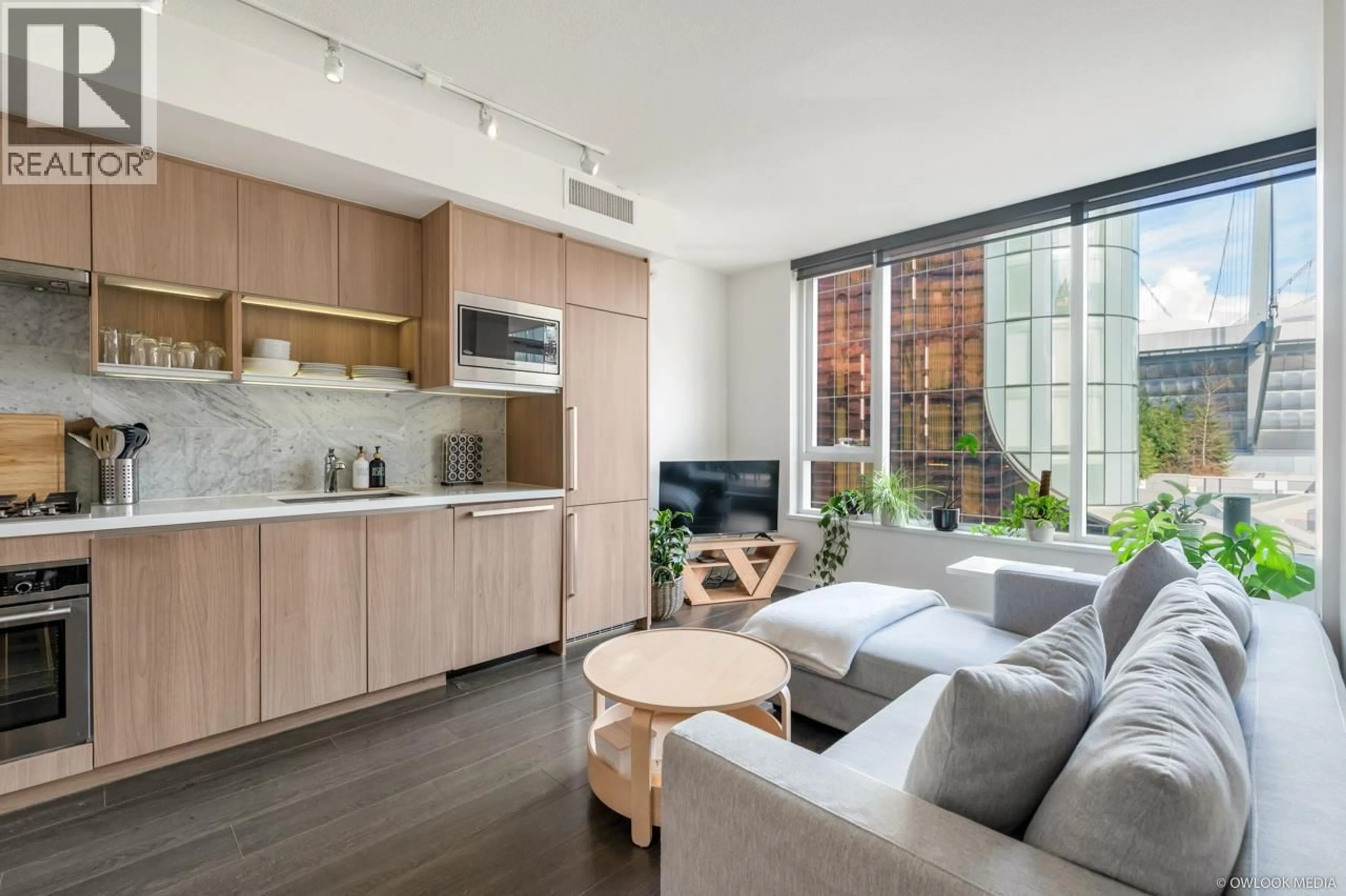 Living room with furniture, unknown for 1523 - 68 SMITHE STREET, Vancouver British Columbia V6B0P4