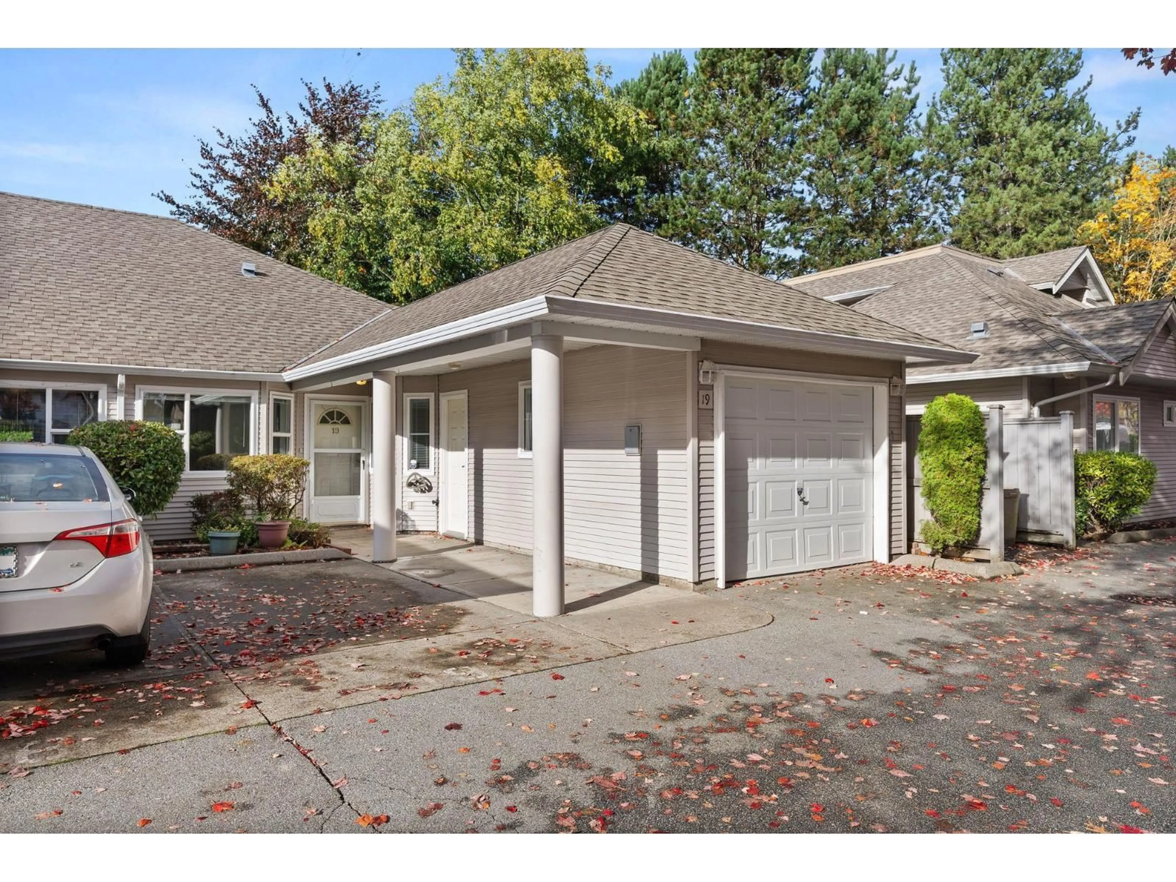 Unknown for 19 - 7127 124TH, Surrey British Columbia V3W3W9