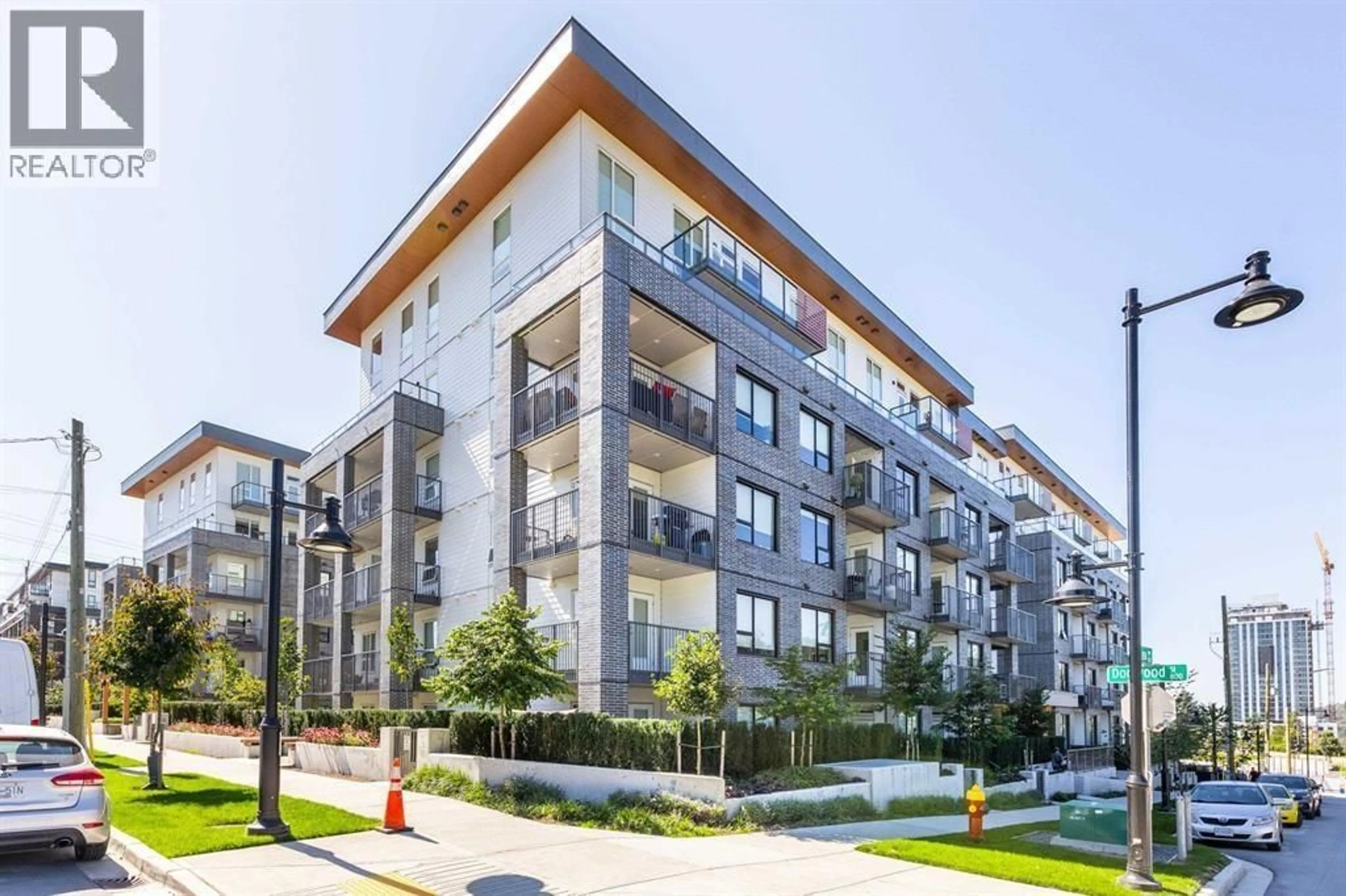 Patio, building for 304 - 648 LEA AVENUE, Coquitlam British Columbia V3J0P1