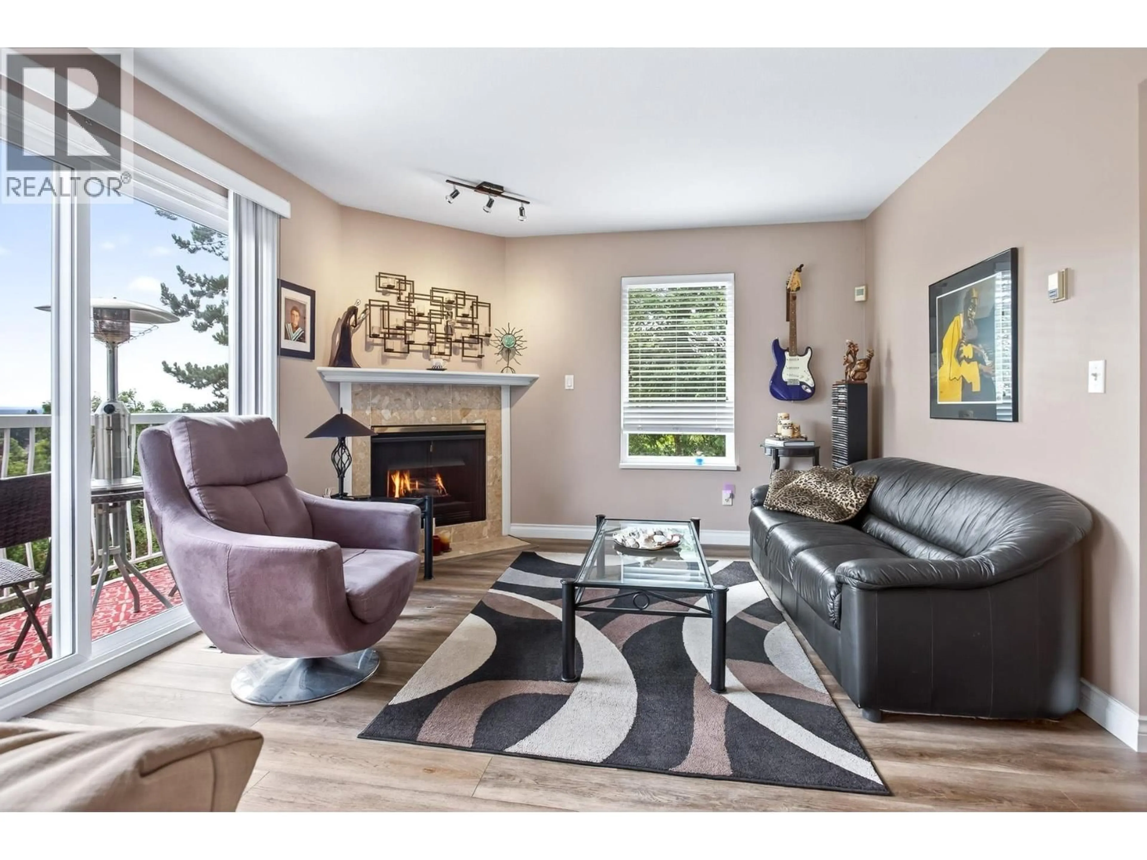 Living room with furniture, unknown for 24 - 1355 CITADEL DRIVE, Port Coquitlam British Columbia V3C5X6