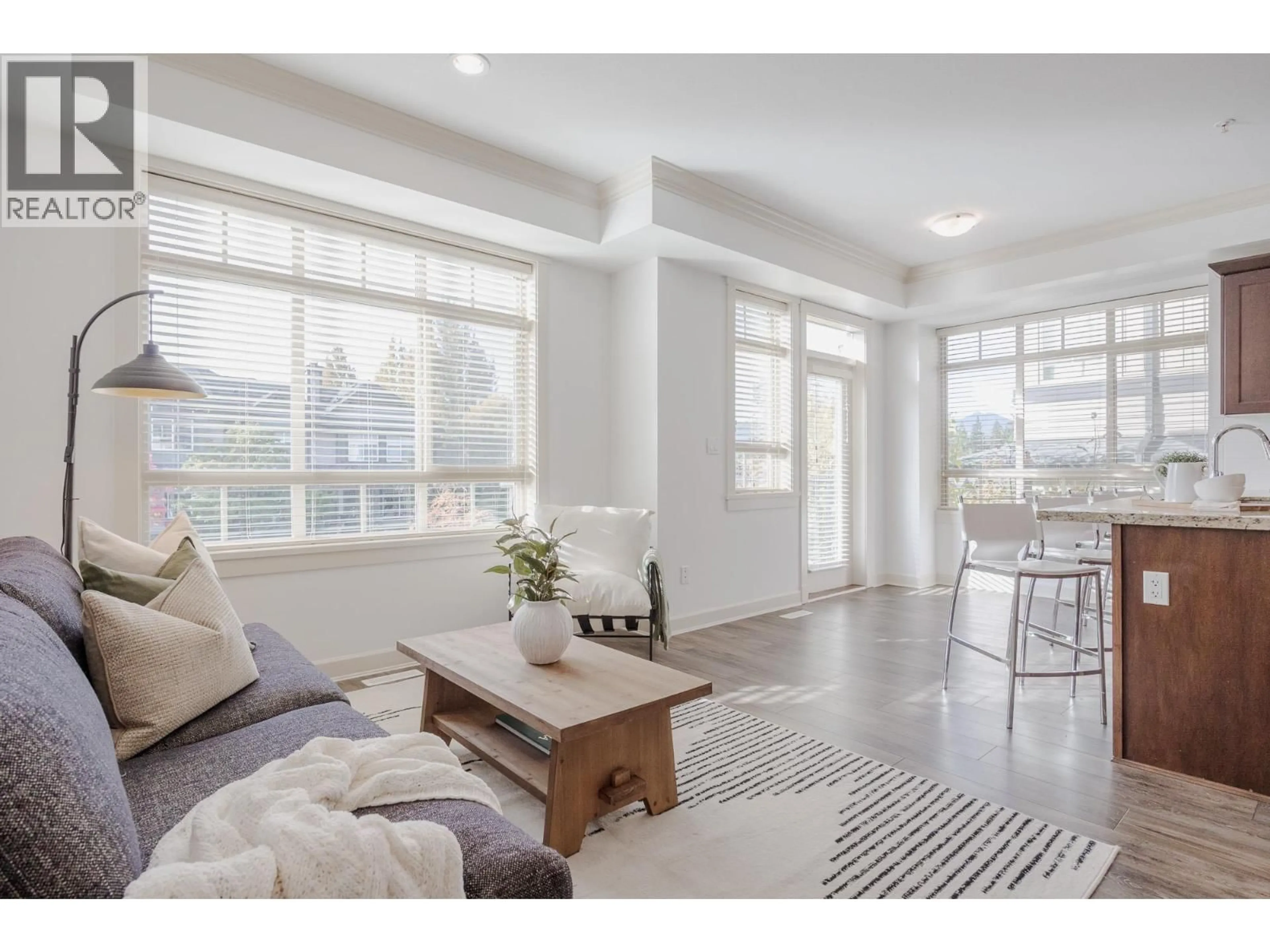 Living room with furniture, unknown for 17 - 13771 232A STREET, Maple Ridge British Columbia V4R0C5