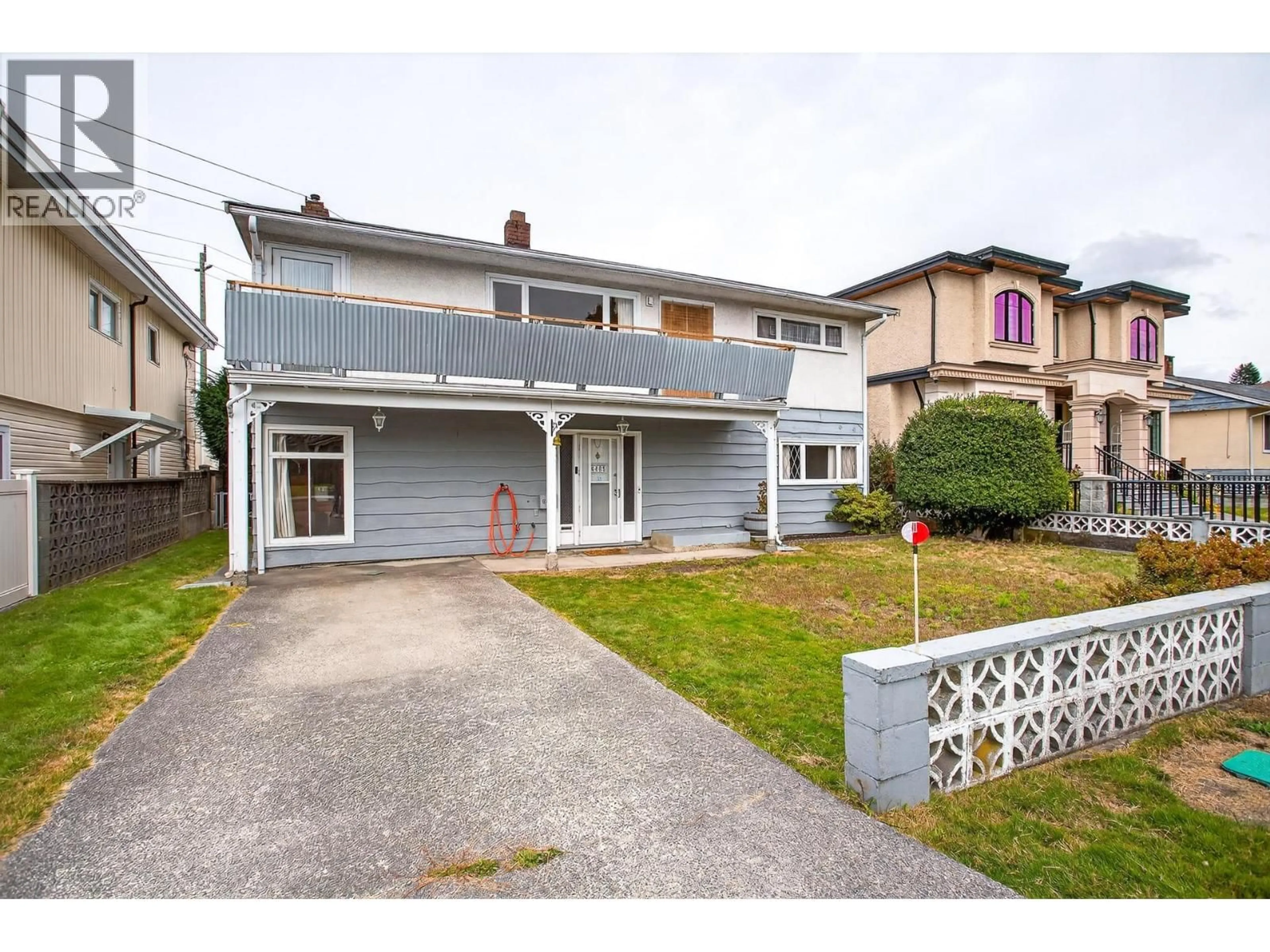 A pic from outside/outdoor area/front of a property/back of a property/a pic from drone, street for 6995 MCBRIDE STREET, Burnaby British Columbia V5E1R1