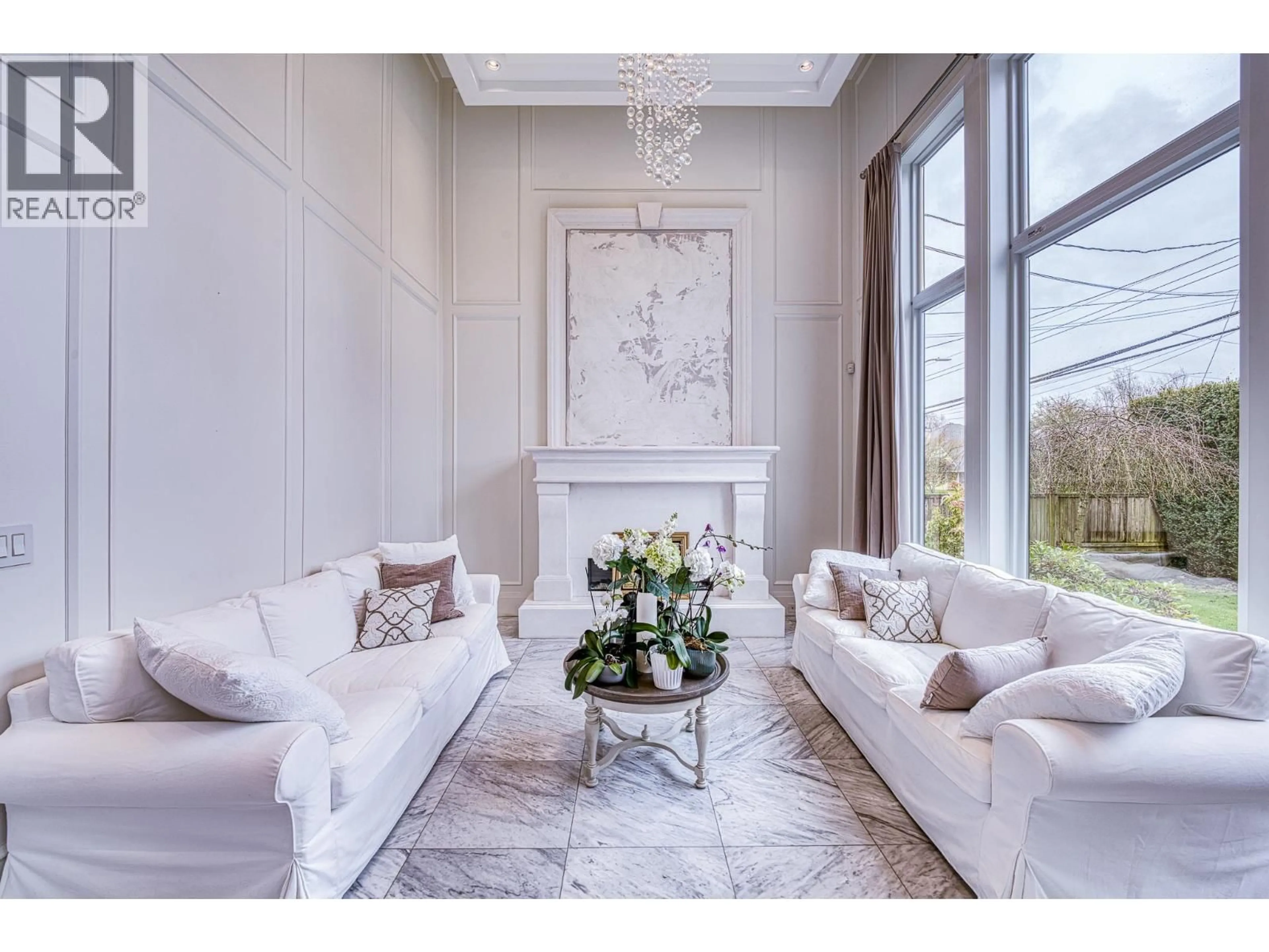 Living room with furniture, unknown for 3071 STEVESTON HIGHWAY, Richmond British Columbia V7E2J4