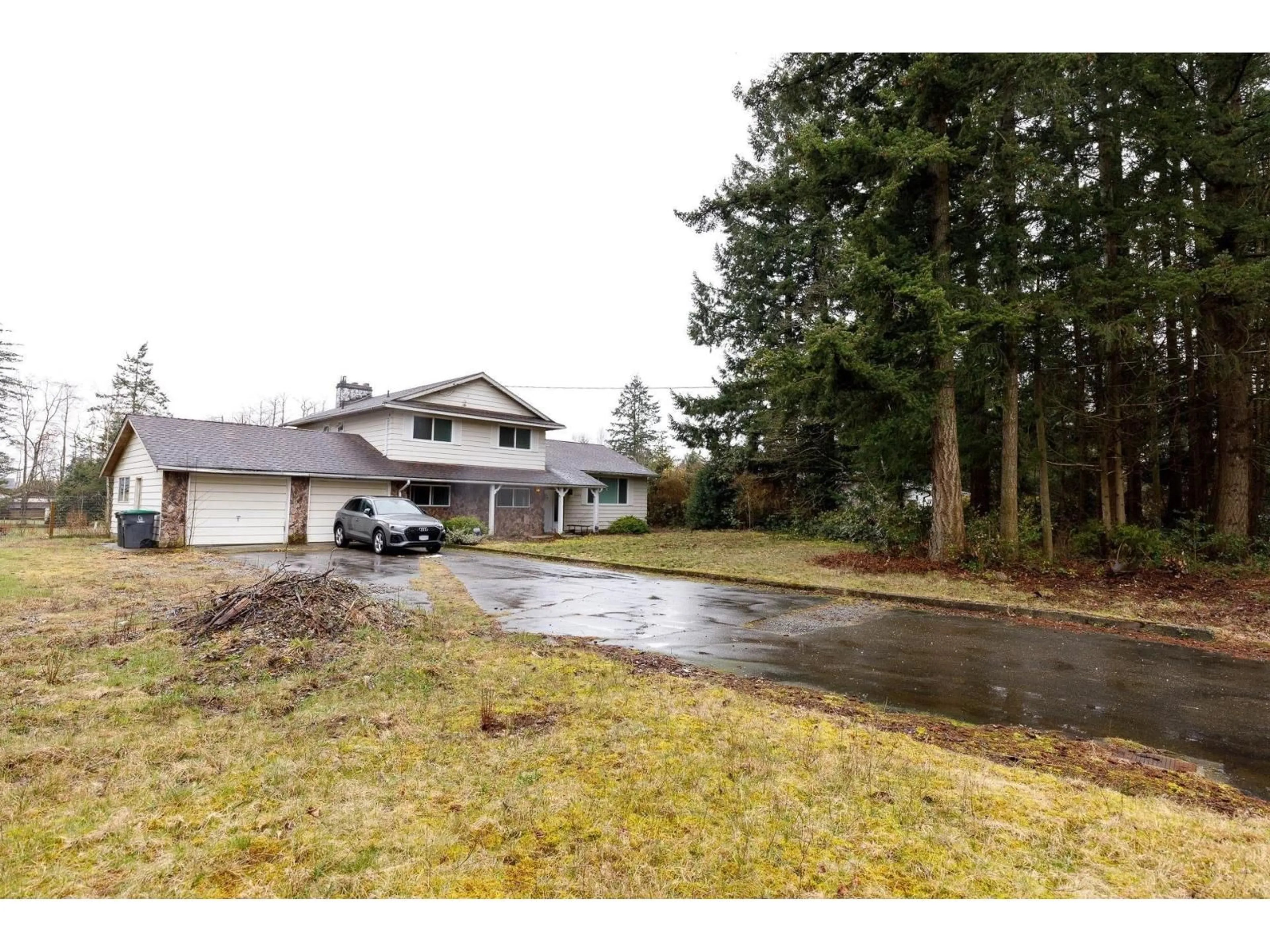 A pic from outside/outdoor area/front of a property/back of a property/a pic from drone, street for 16950 23, Surrey British Columbia V3Z9Z2