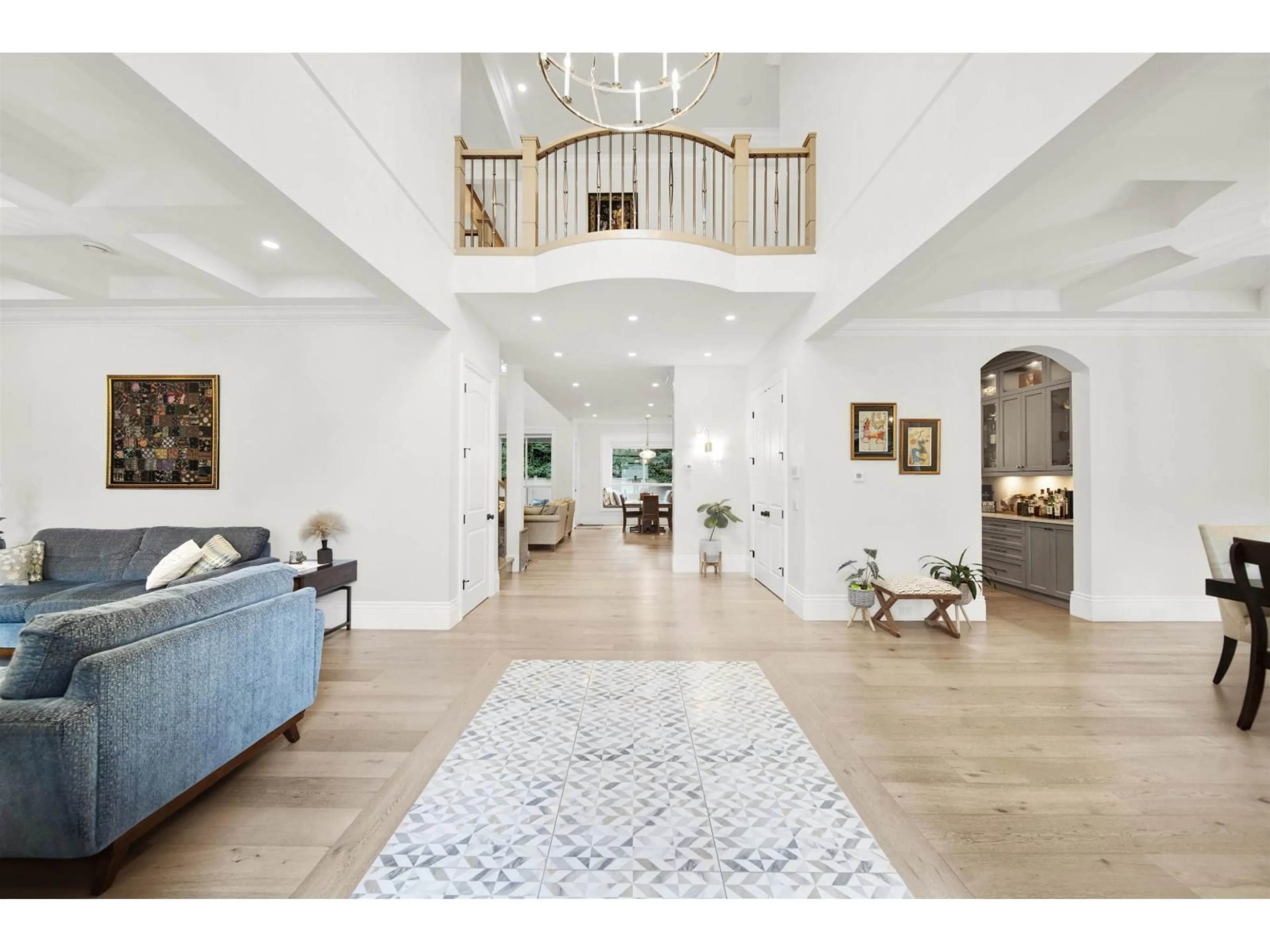 Indoor entryway for 20208 42, Langley British Columbia V3A3A6