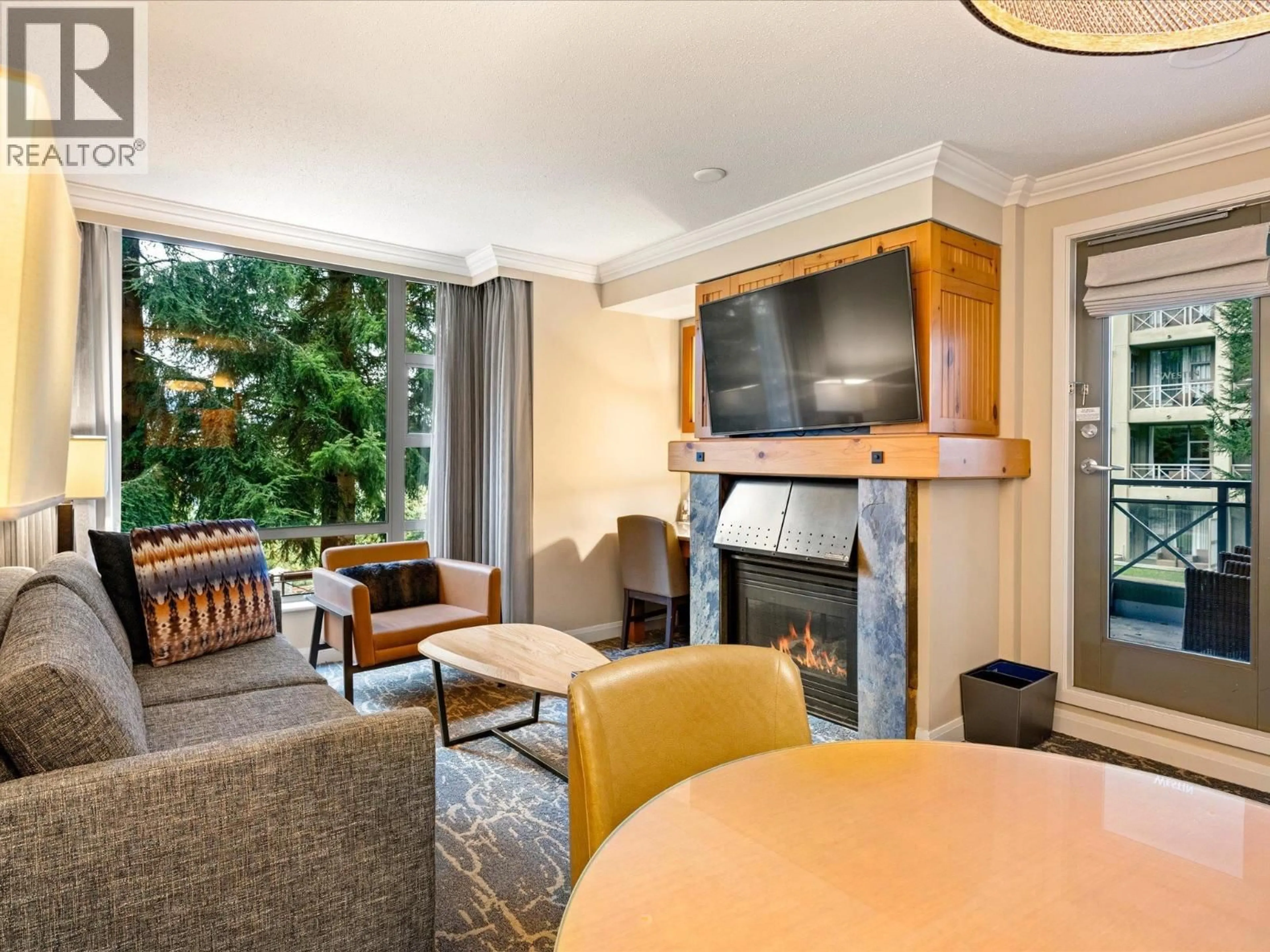 Living room with furniture, unknown for 482 - 4090 WHISTLER WAY, Whistler British Columbia V8E1J3