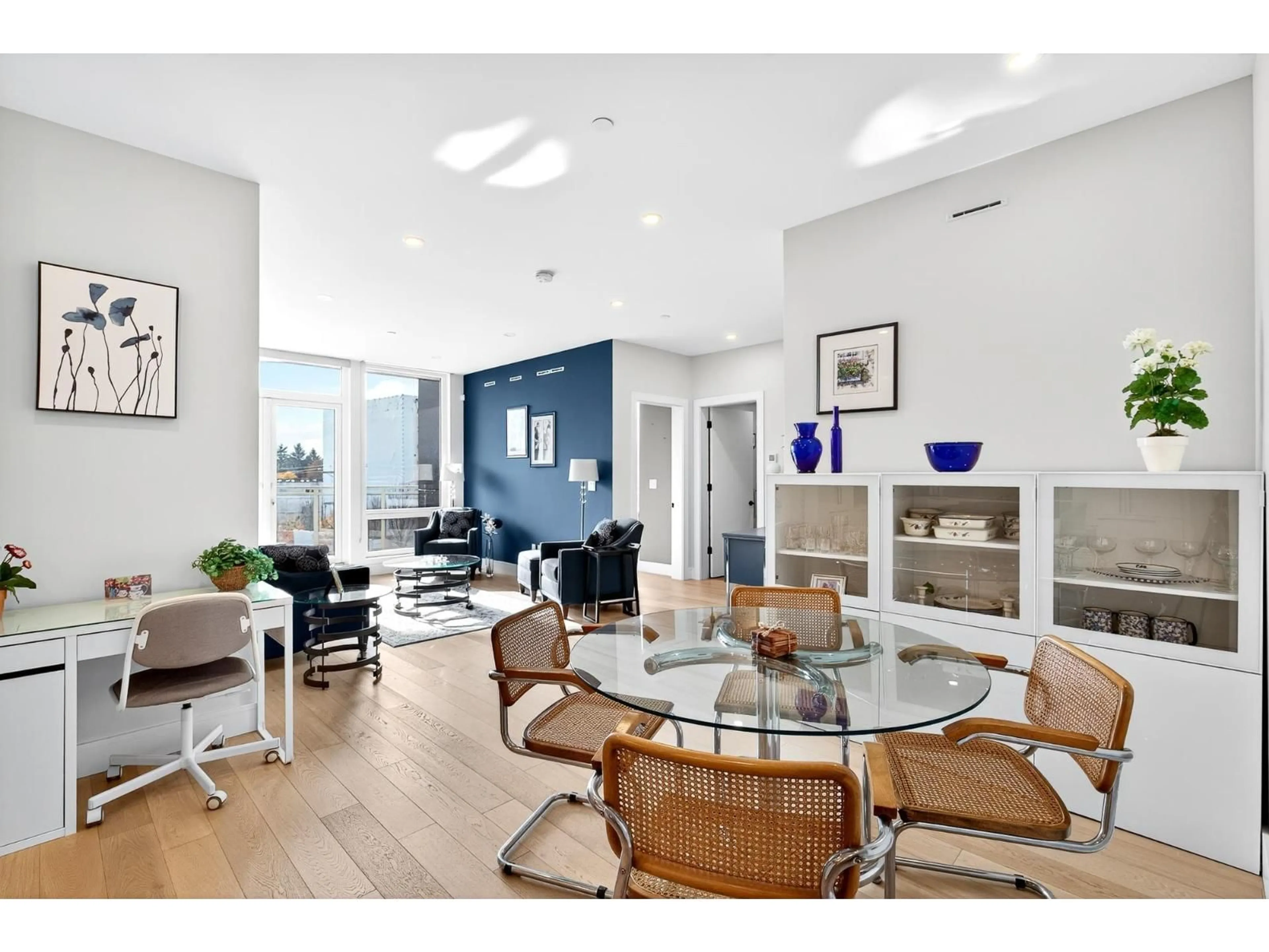 Unknown for 410 - 20416 PARK, Langley British Columbia V3A0N2