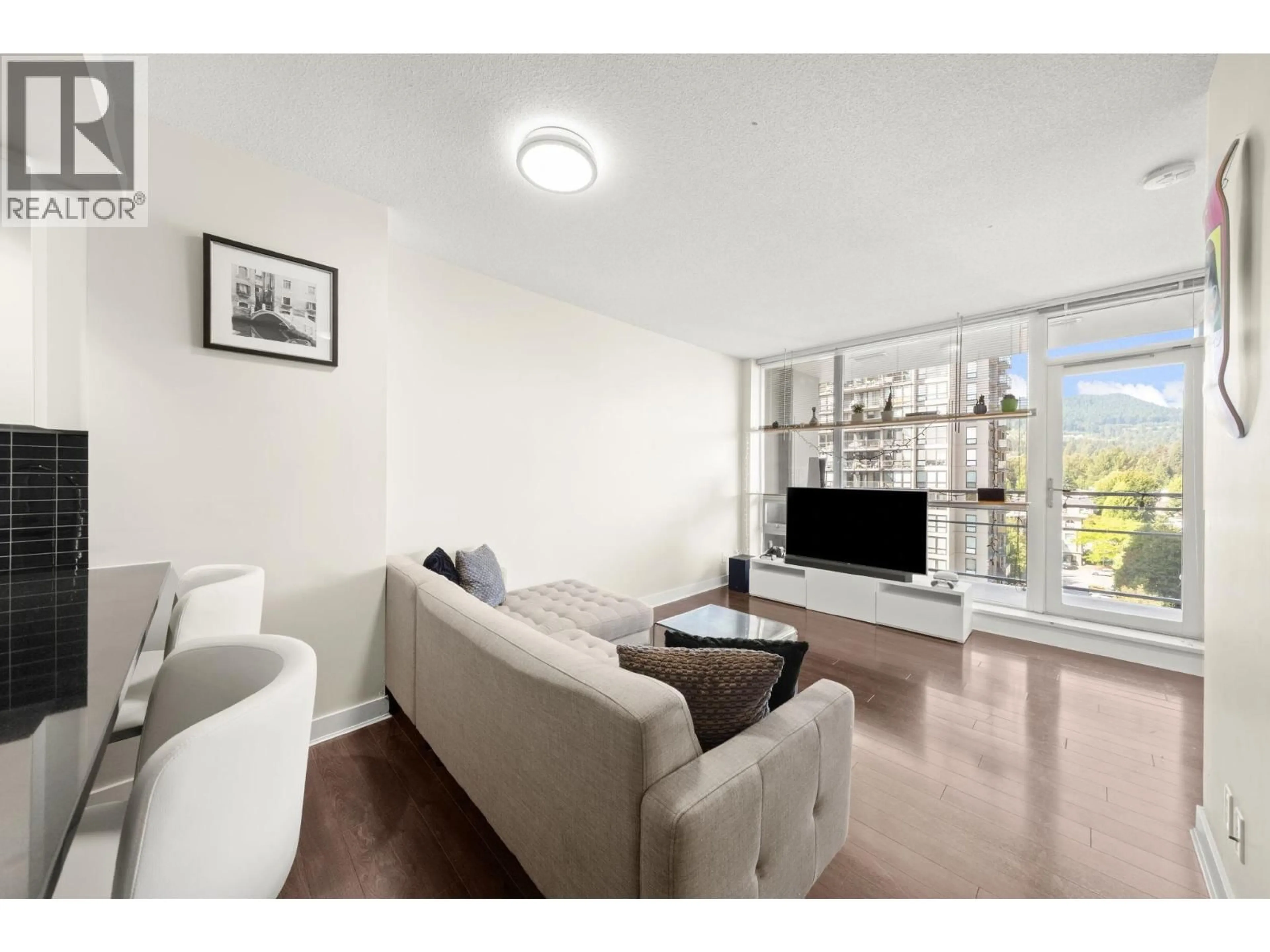 Living room with furniture, unknown for 1004 - 2968 GLEN DRIVE, Coquitlam British Columbia V3B0C4