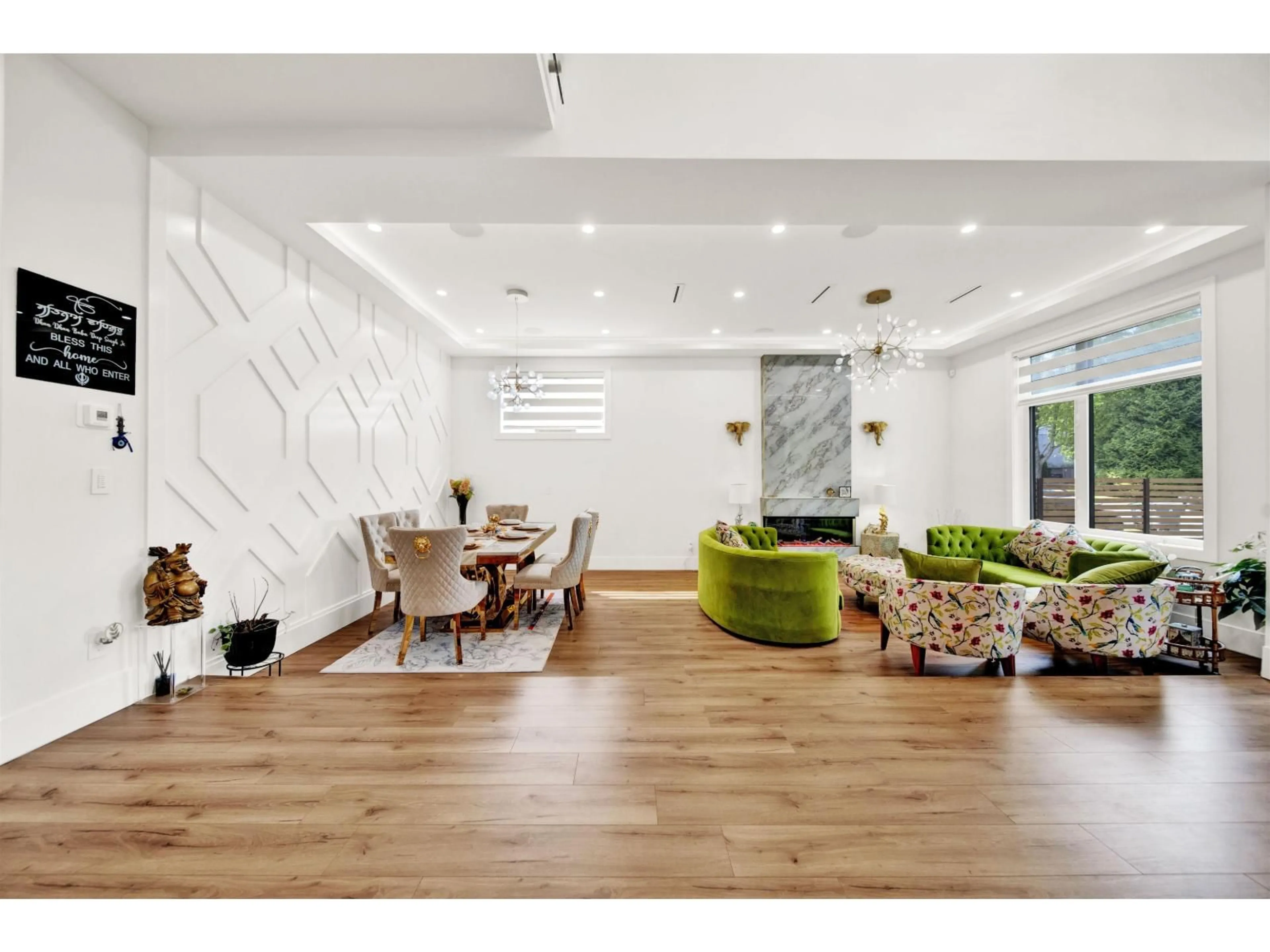 Unknown for 15496 22, Surrey British Columbia V4A2C2