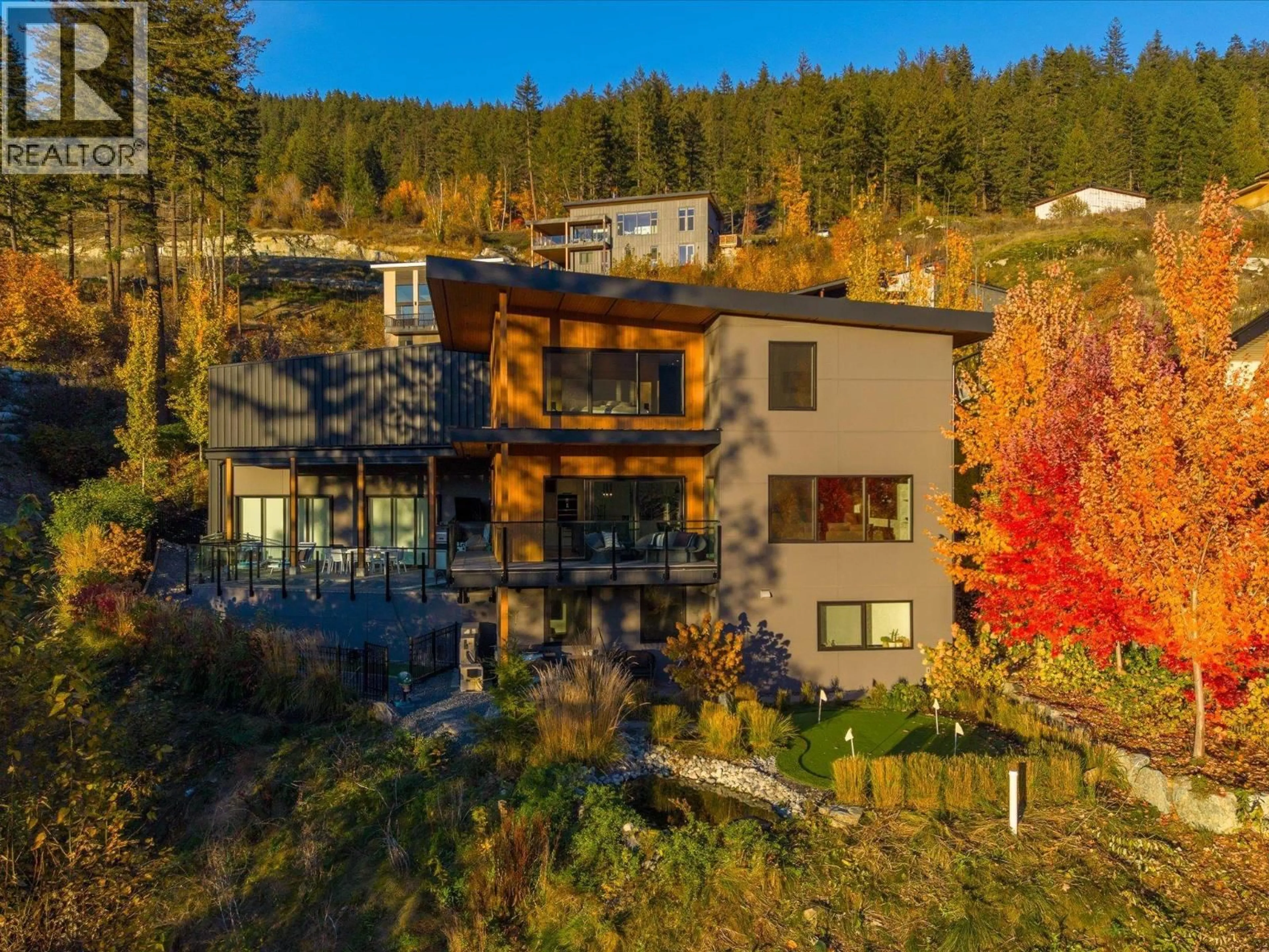 A pic from outside/outdoor area/front of a property/back of a property/a pic from drone, unknown for 7667 CERULEAN DRIVE, Pemberton British Columbia V0N2L3