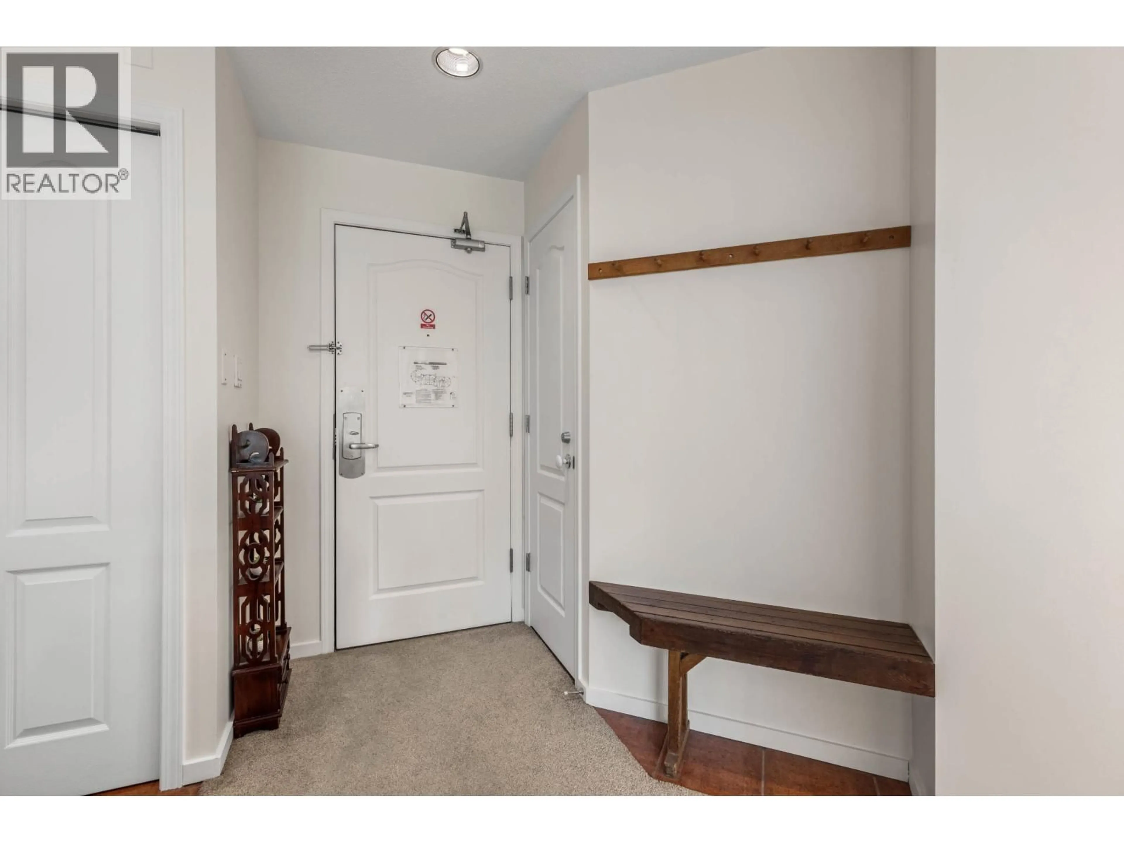 Indoor entryway for 203 - 4314 MAIN STREET, Whistler British Columbia V8E1A8