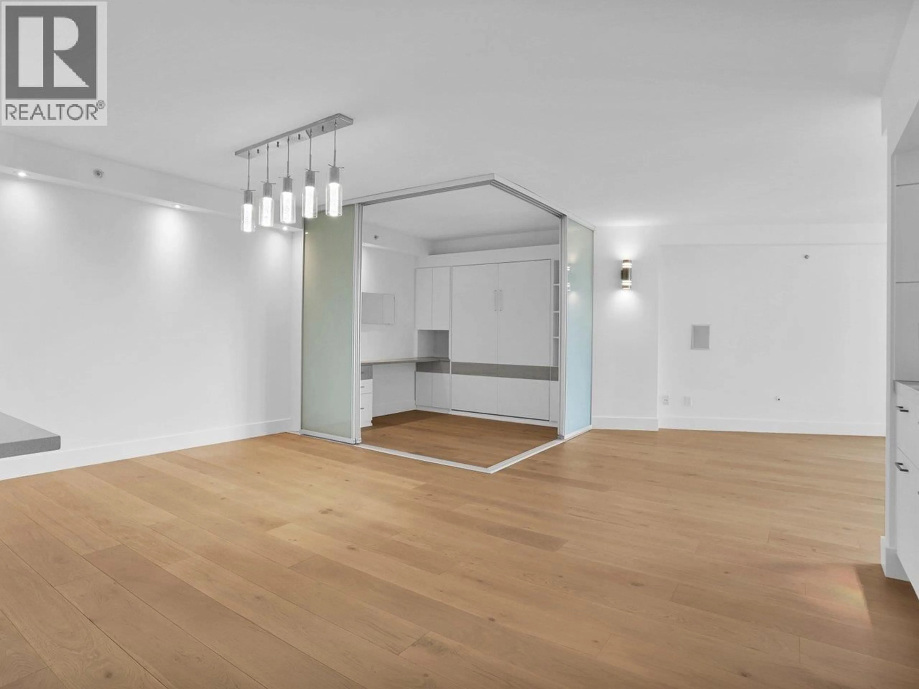 Unknown for 802 - 1318 HOMER STREET, Vancouver British Columbia V6B6A7