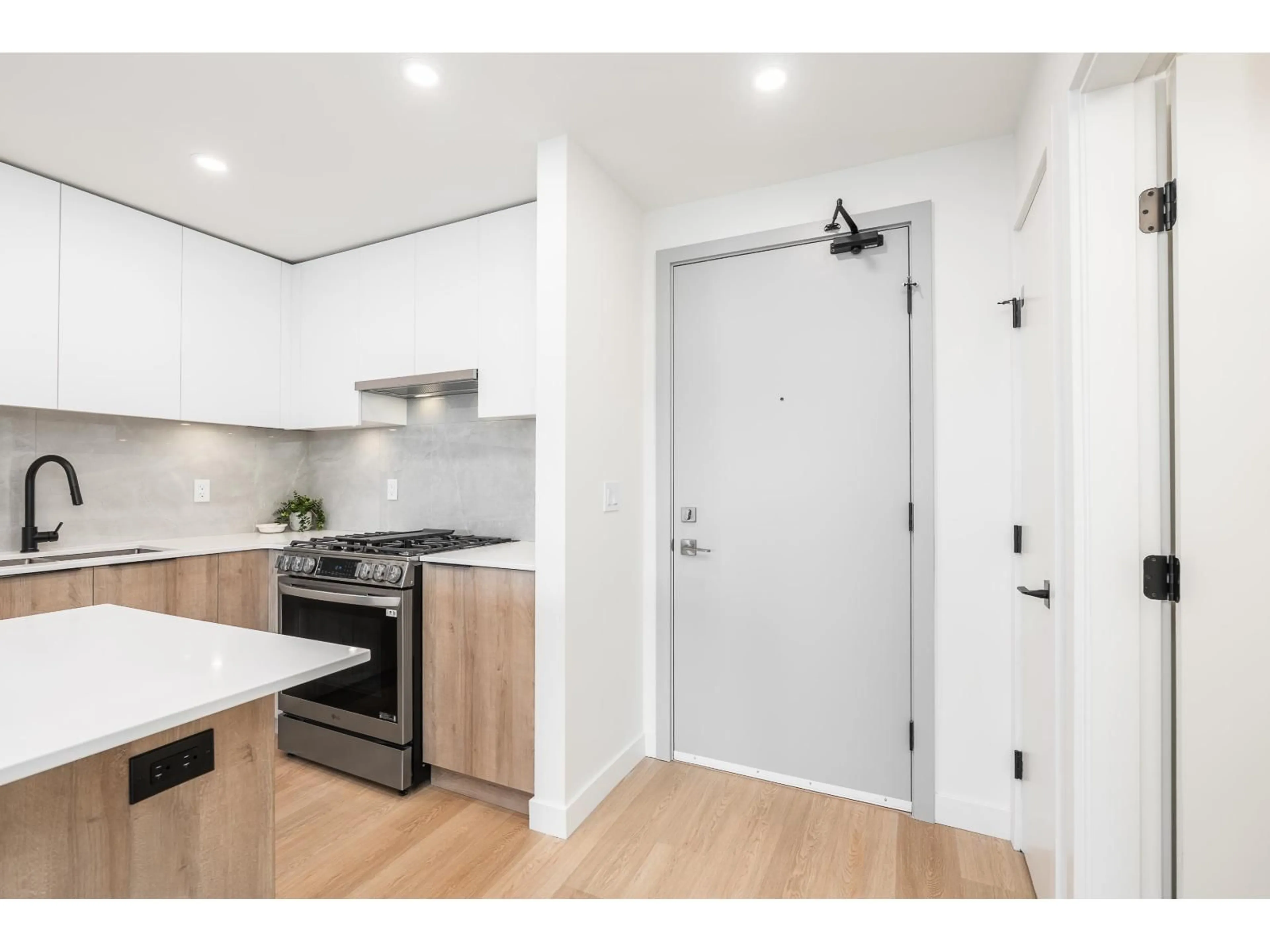 Standard kitchen, wood/laminate floor for 405 - 7980 206A, Langley British Columbia V2Y1X6