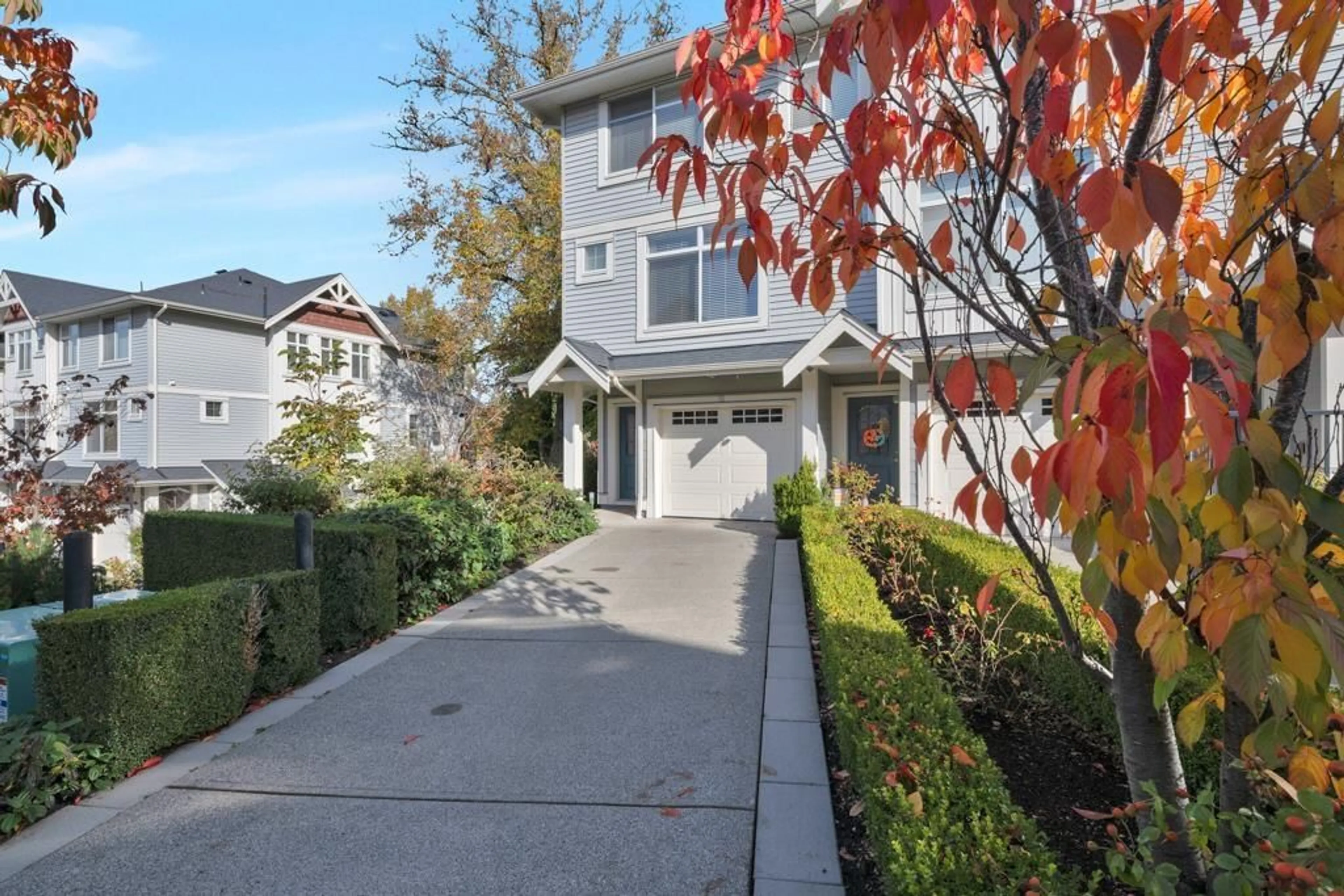 Unknown for 15 - 7198 179, Surrey British Columbia V3S8C5