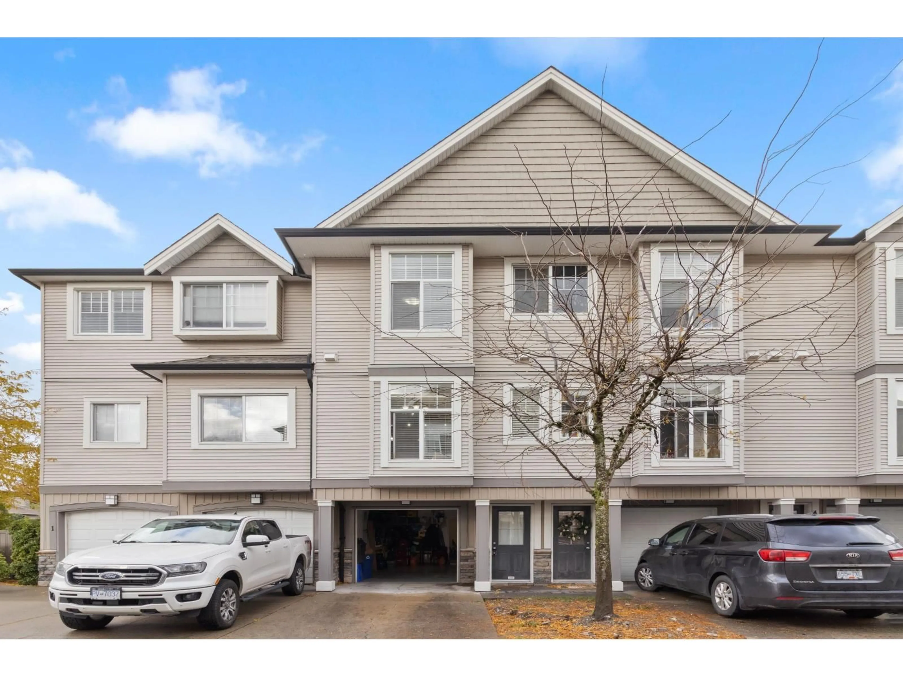 Unknown for 2 - 9140 HAZEL STREET, Chilliwack British Columbia V2P0C2