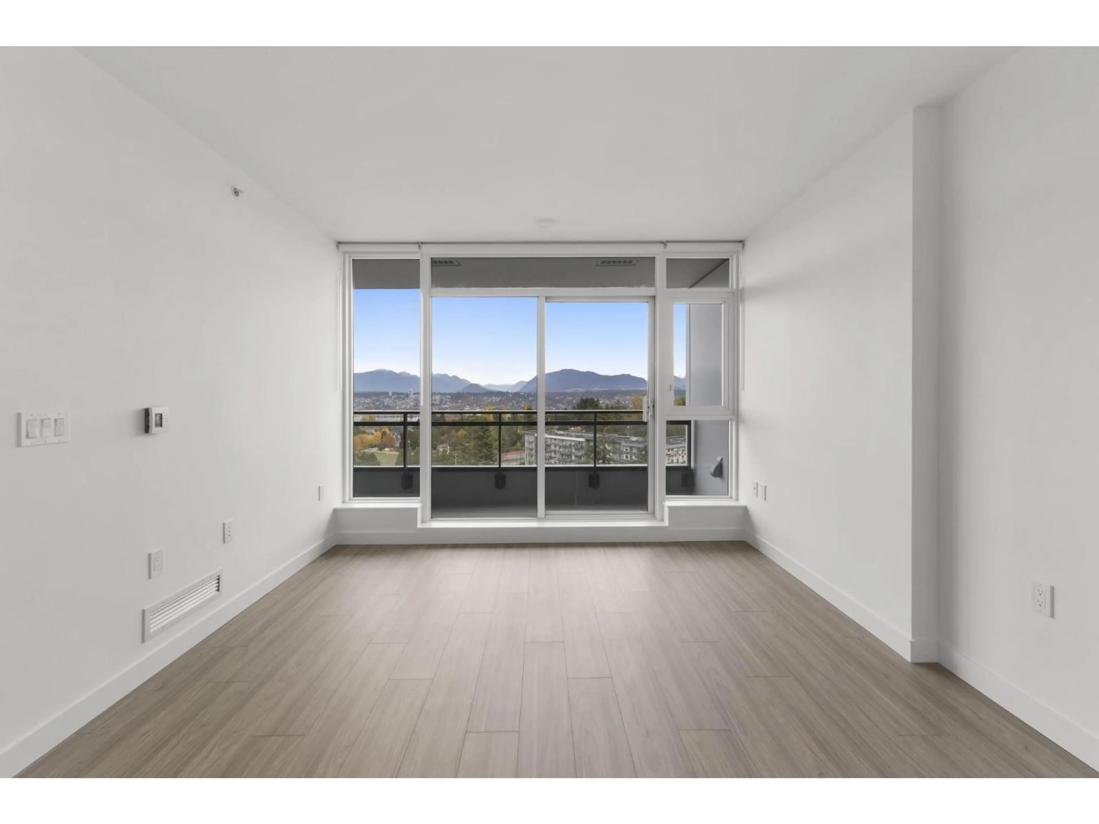 A pic of a room for 1209 - 13675 107A, Surrey British Columbia V3T2H2