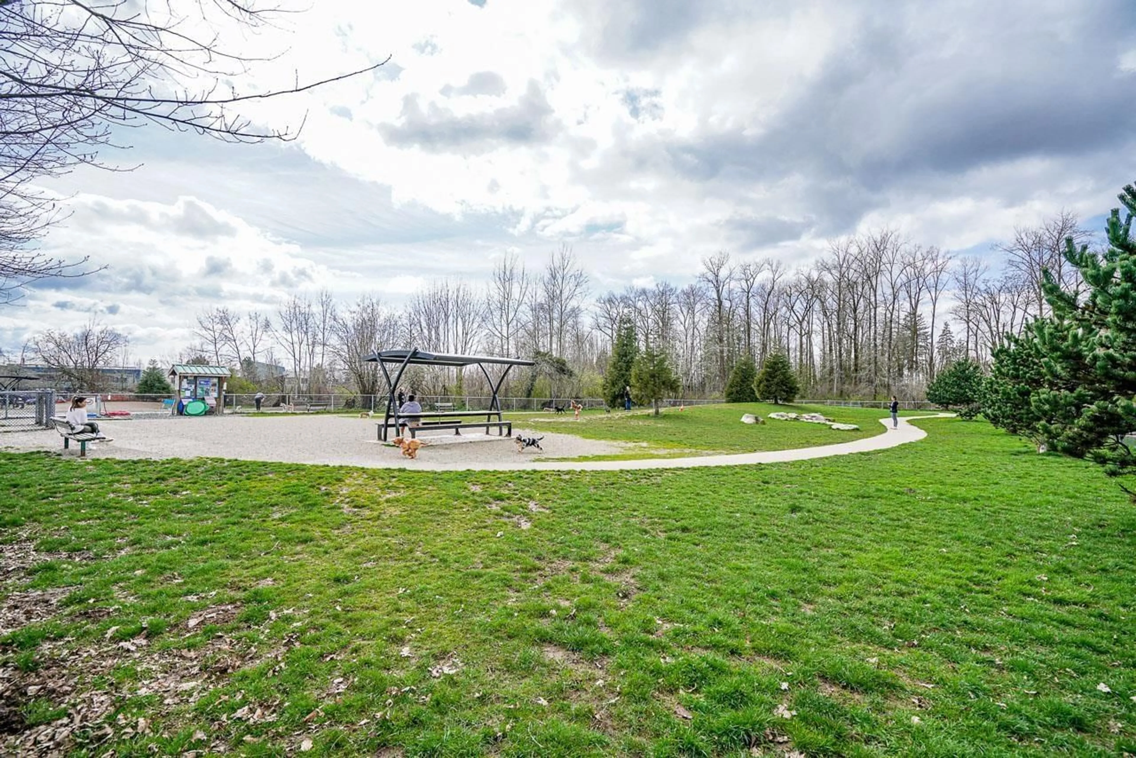 Patio, unknown for 7 - 6895 188, Surrey British Columbia V4N6M3