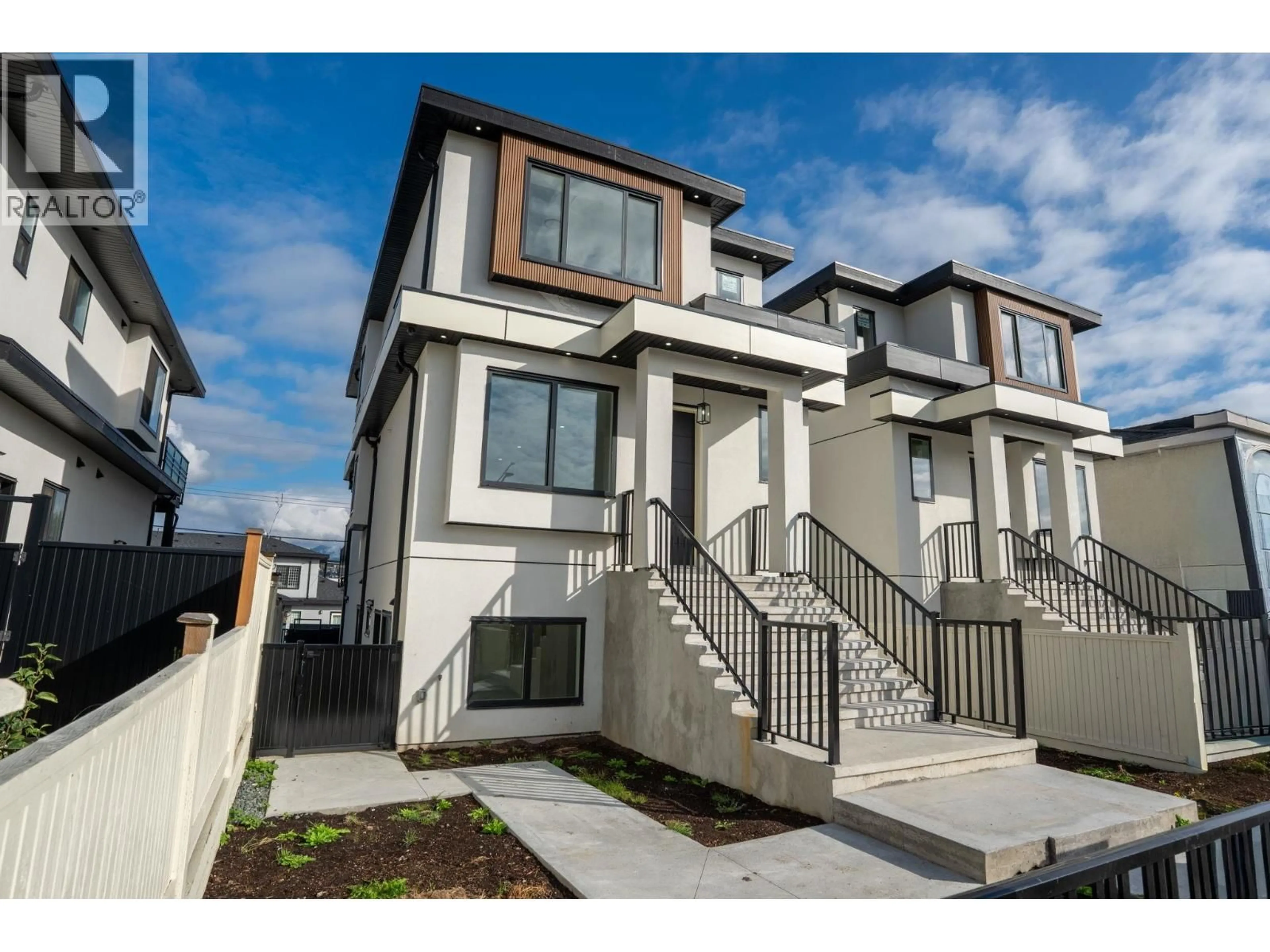Unknown for 5685 LAUREL STREET, Burnaby British Columbia V5G1N4