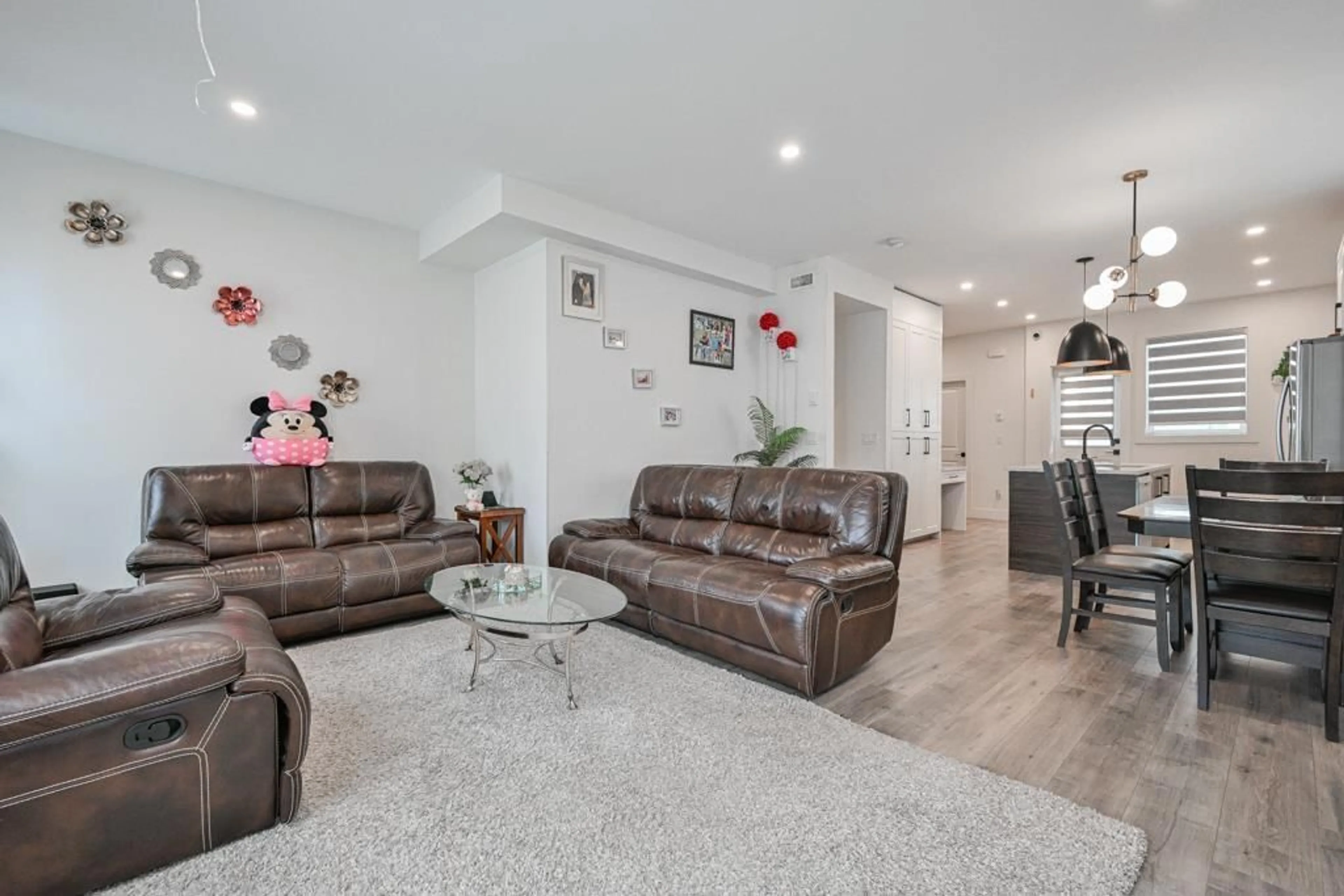 Living room with furniture, unknown for 23 - 27640 LANTERN, Abbotsford British Columbia V4X0C3