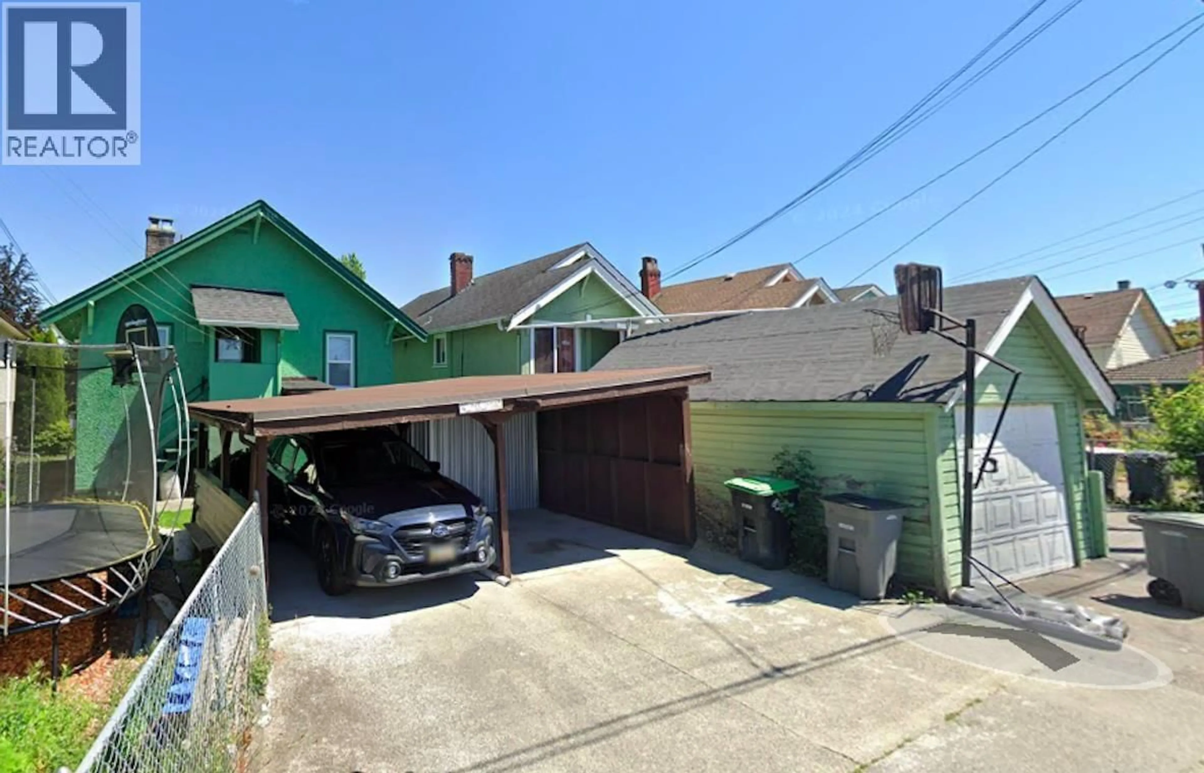 A pic from outside/outdoor area/front of a property/back of a property/a pic from drone, street for 4139 KNIGHT STREET, Vancouver British Columbia V5N3M1
