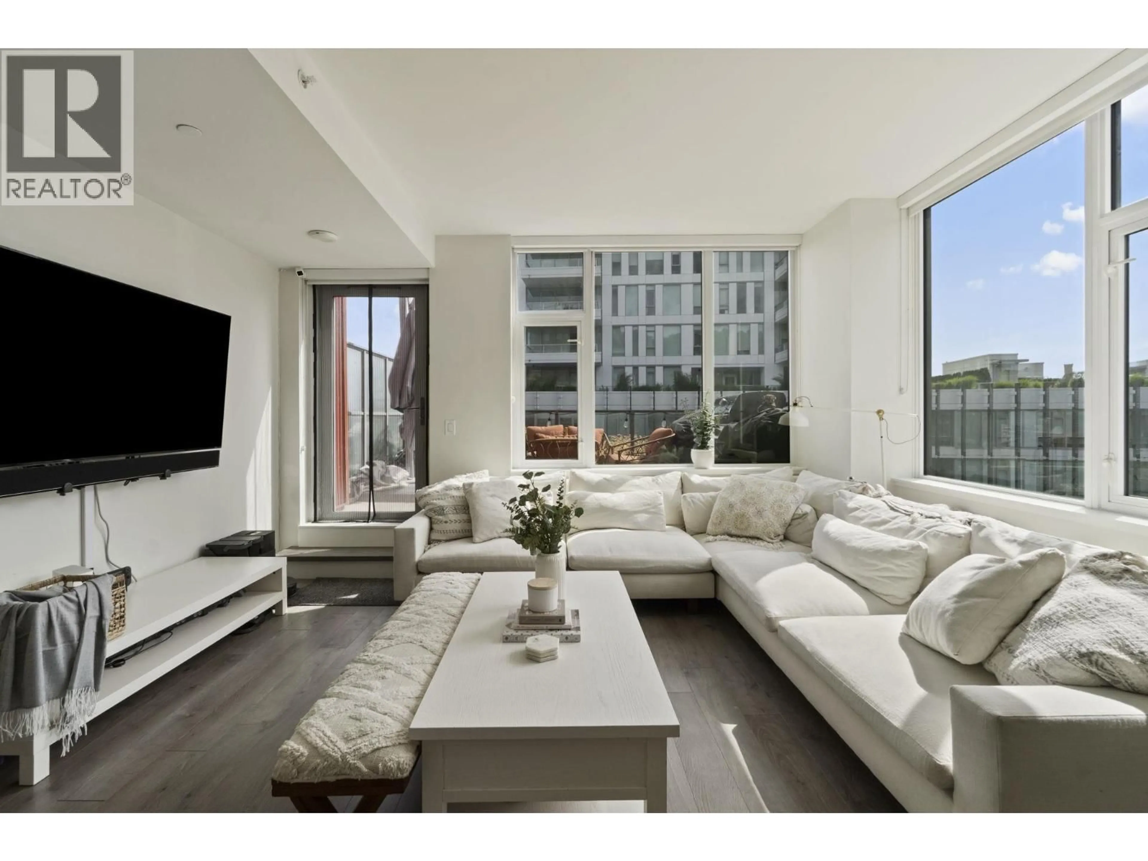 Living room with furniture, unknown for 506 - 3451 SAWMILL CRESCENT, Vancouver British Columbia V5S0H3