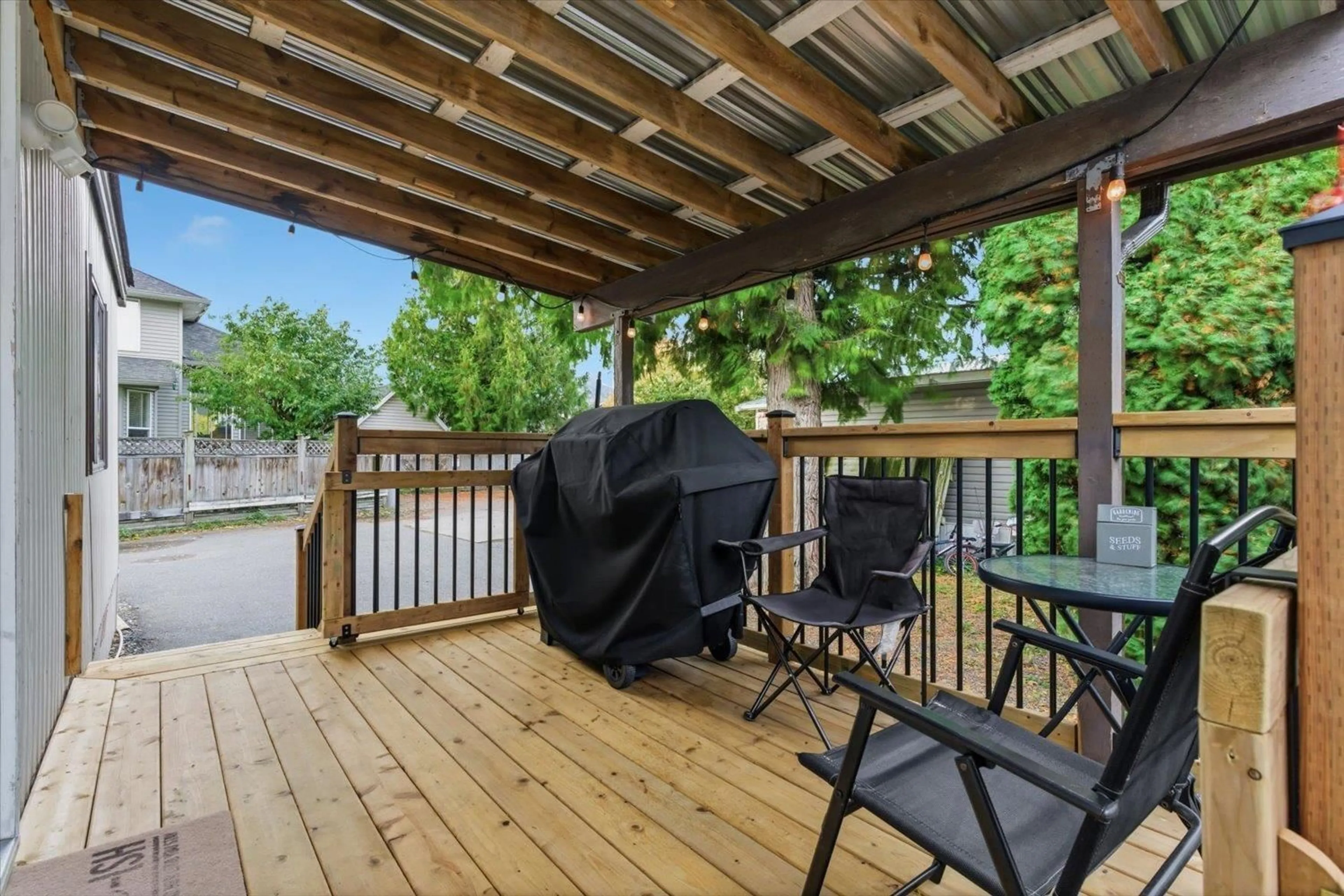 Patio, water/lake/river/ocean view for 28 - 44565 MONTE VISTA DRIVE, Chilliwack British Columbia V2R5Y4