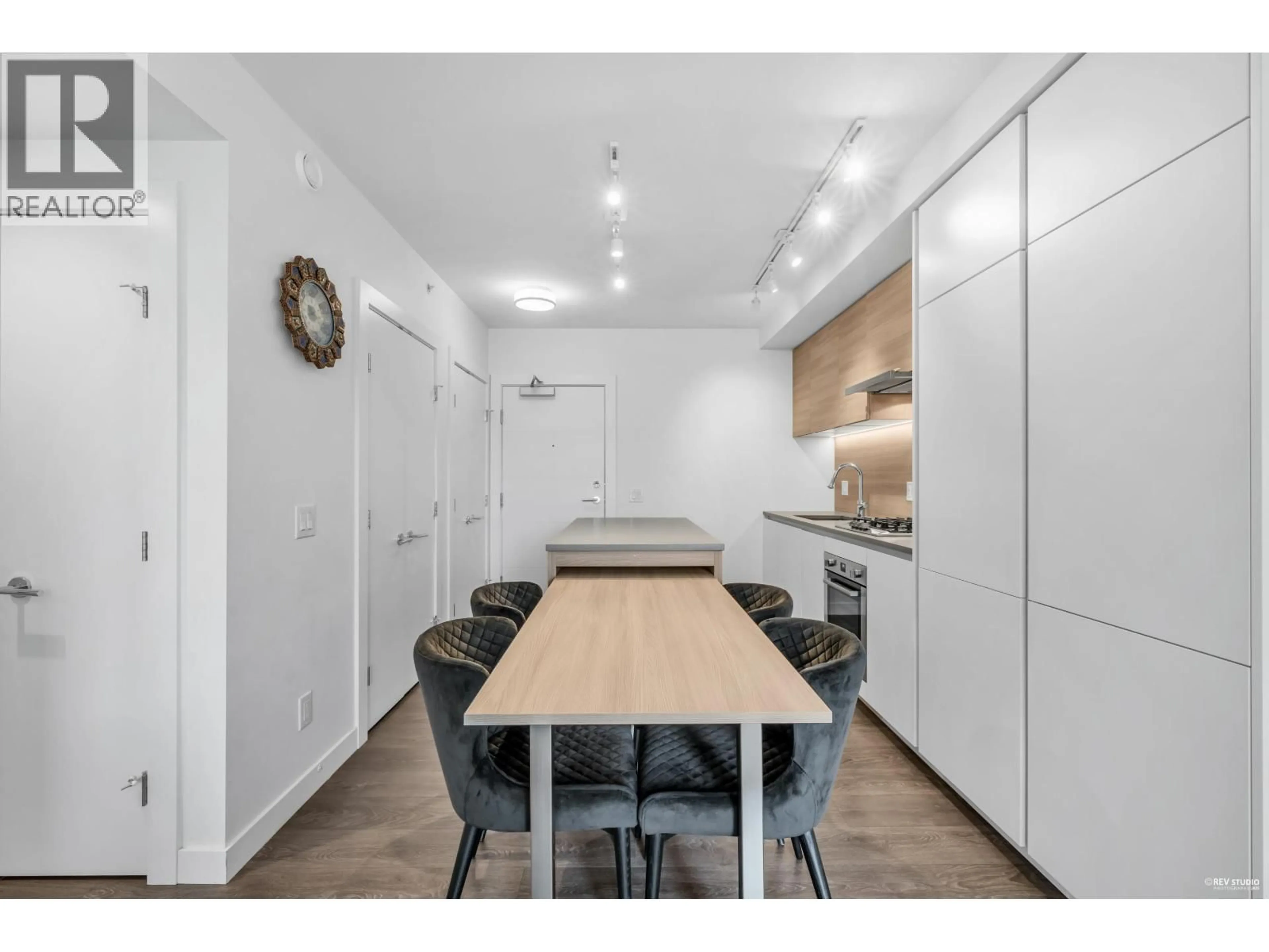 Unknown for 2508 652 WHITING WAY, Coquitlam British Columbia V3J0K3