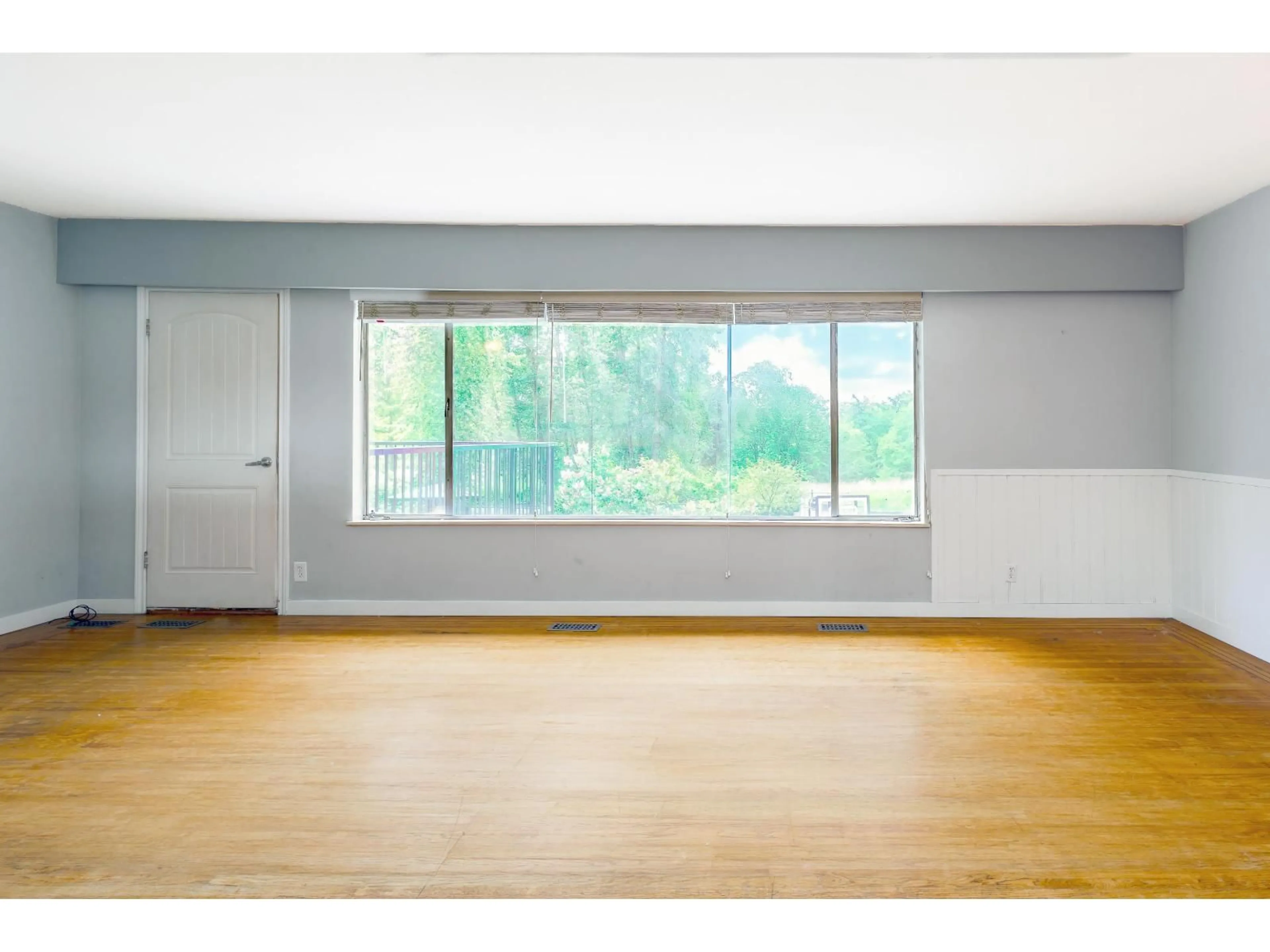 A pic of a room for 6211 180, Surrey British Columbia V3S4L5