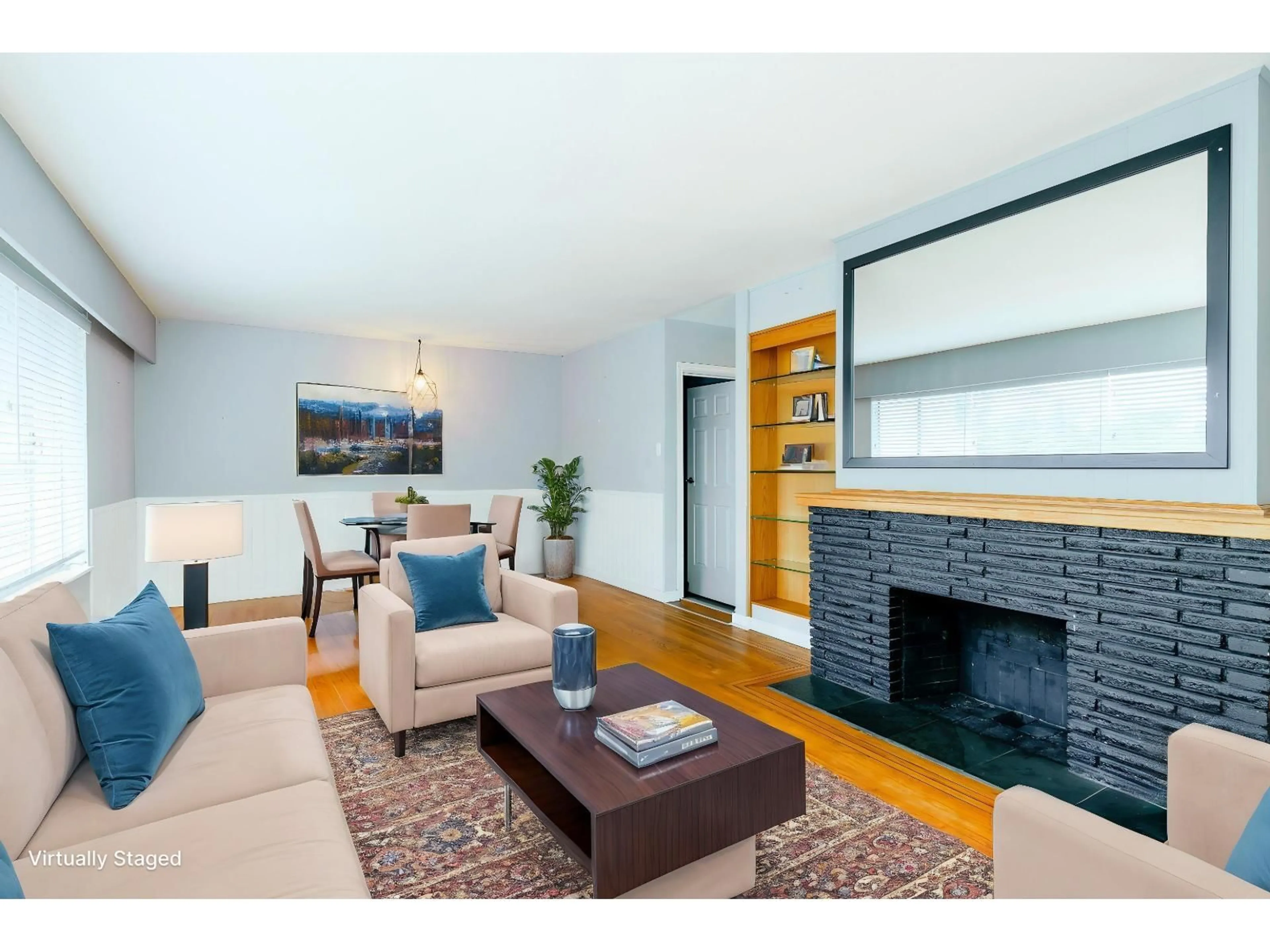 Living room with furniture, wood/laminate floor for 6211 180, Surrey British Columbia V3S4L5