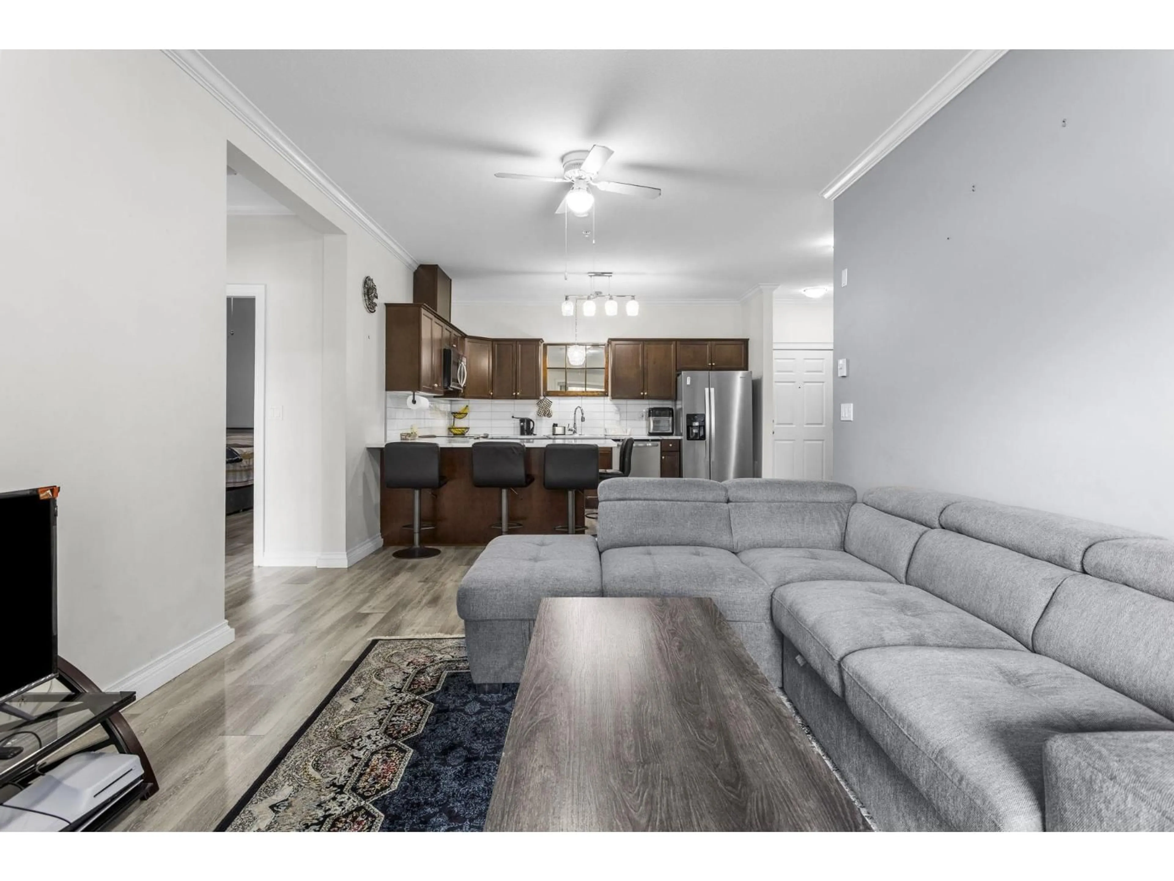 Living room with furniture, unknown for 110 - 46053 CHILLIWACK CENTRAL ROAD, Chilliwack British Columbia V2P1J5