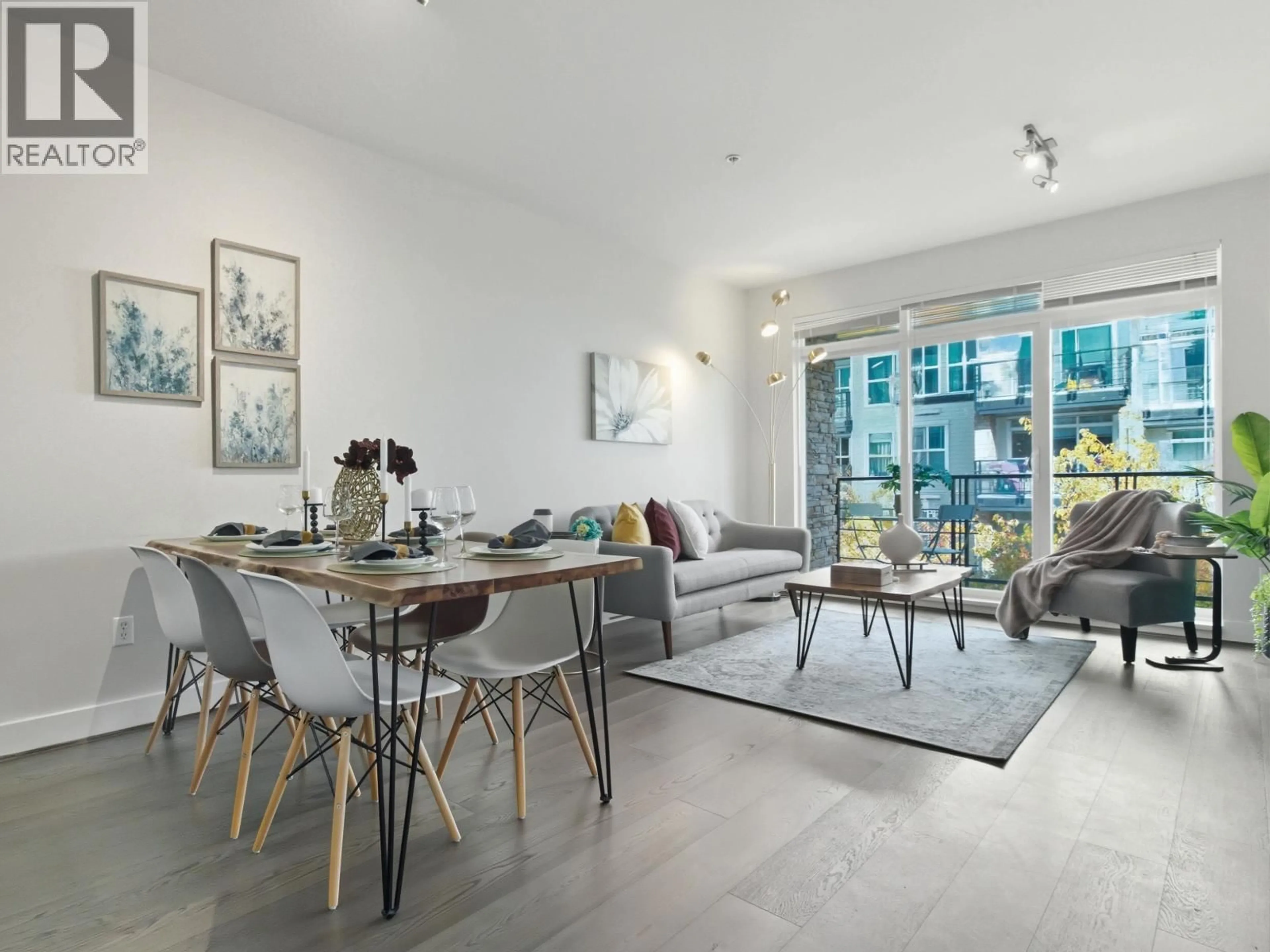 Living room with furniture, unknown for 303 - 5928 BIRNEY AVENUE, Vancouver British Columbia V6S0B5