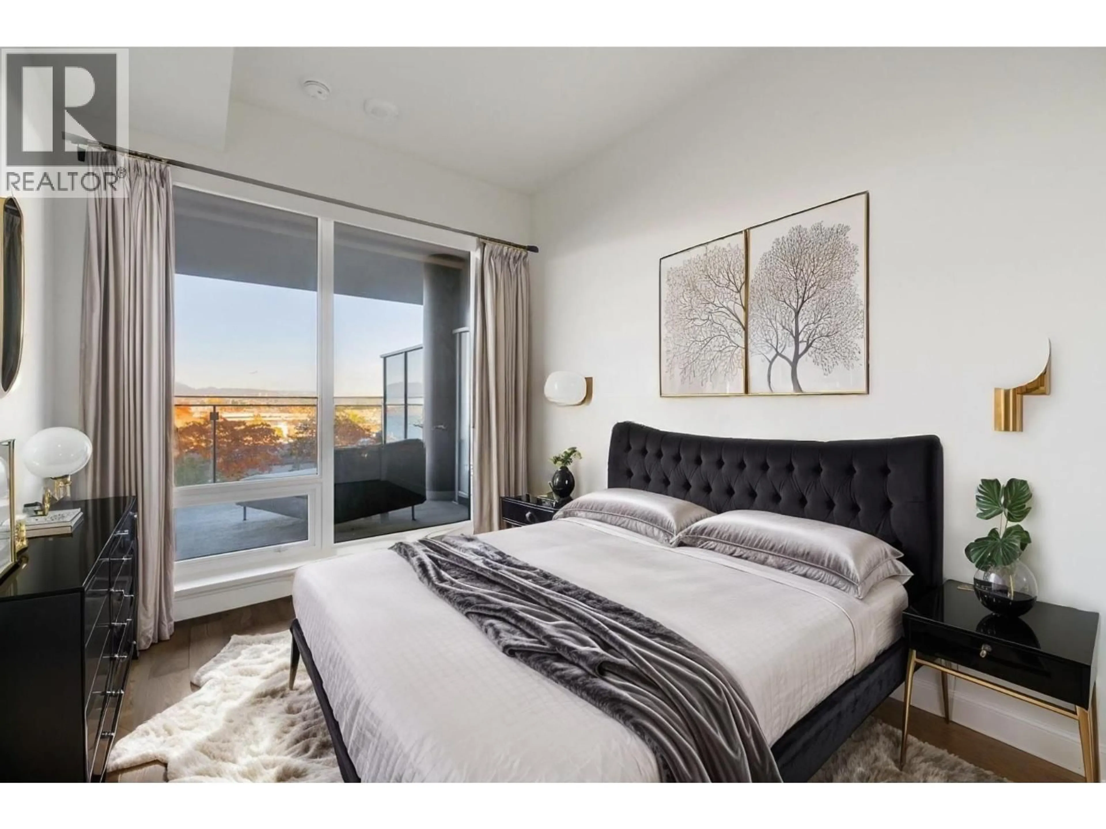 Bedroom with bed, unknown for 604 - 6833 PEARSON WAY, Richmond British Columbia V7C0E8