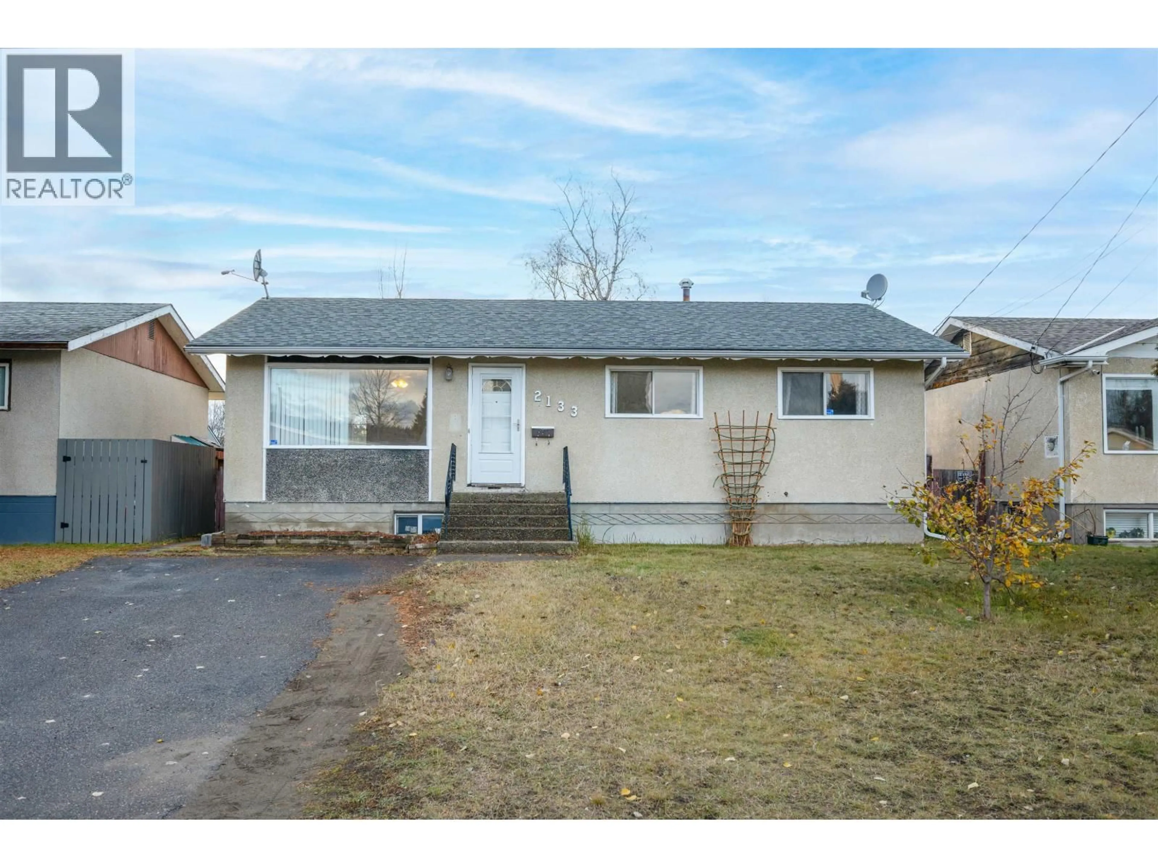 Unknown for 2133 OAK STREET, Prince George British Columbia V2L1Z8