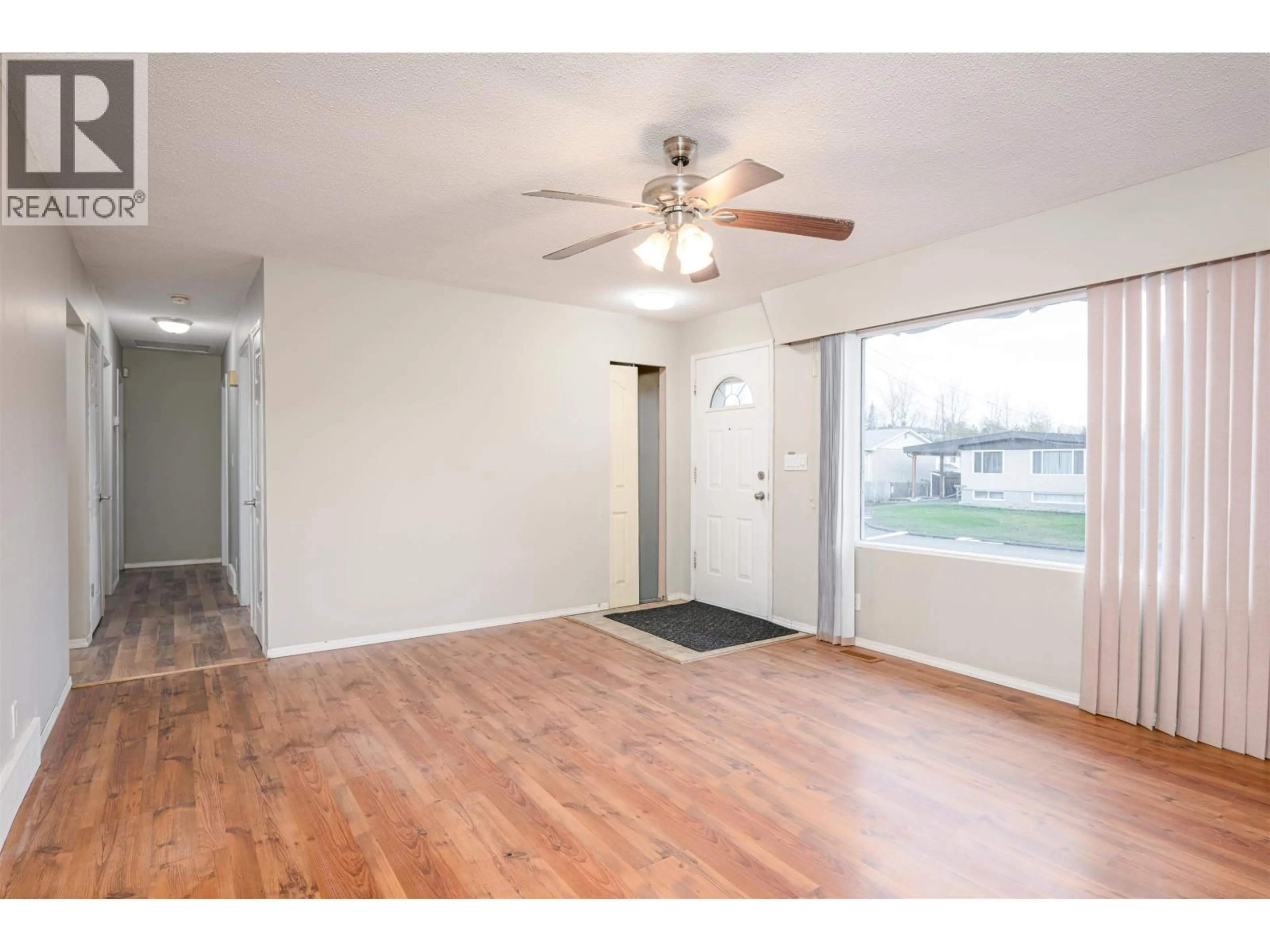 A pic of a room for 2133 OAK STREET, Prince George British Columbia V2L1Z8