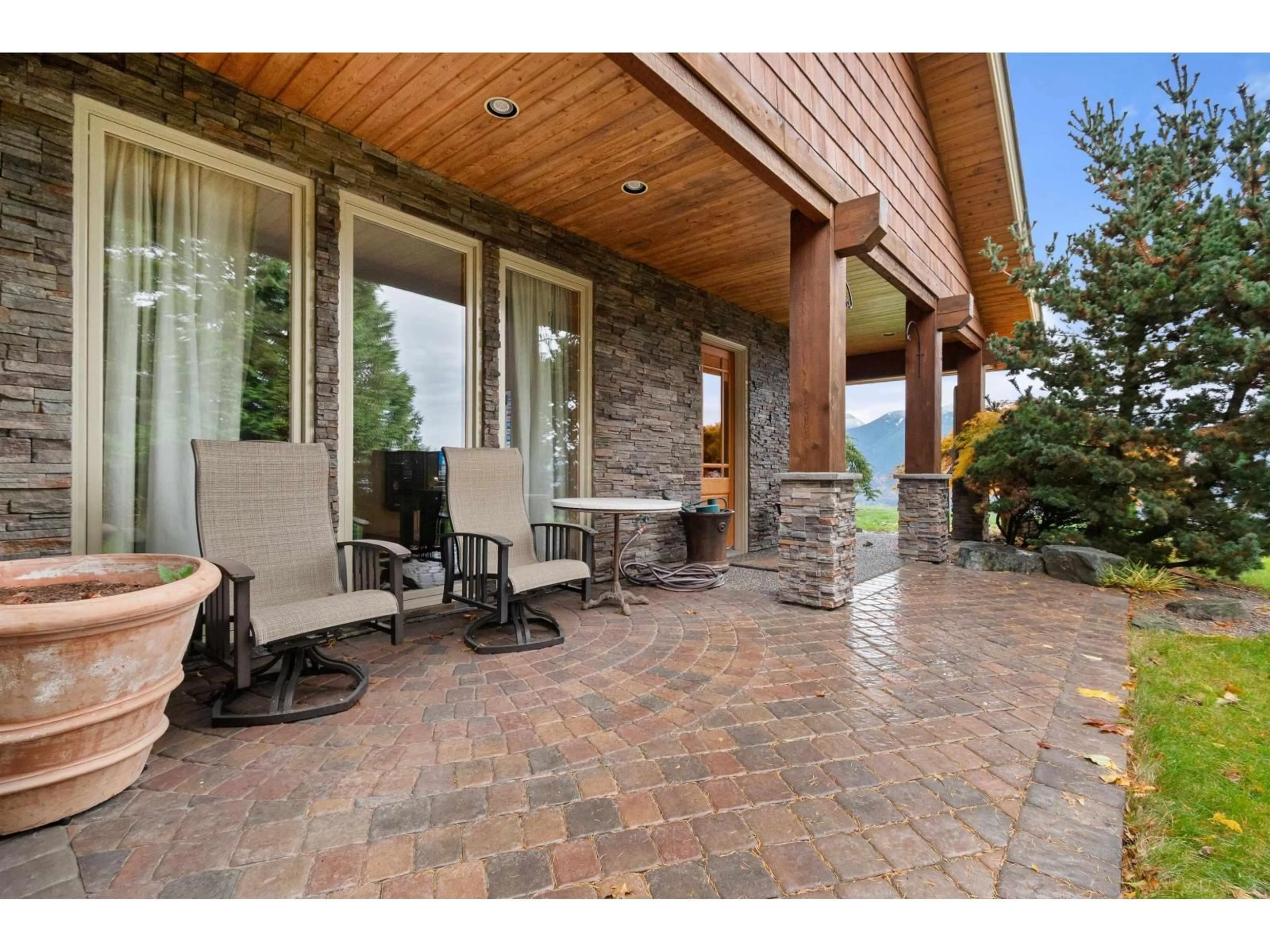 Patio, mountain view for 8451 GOOSEBERRY PLACE, Chilliwack British Columbia V2R4A3