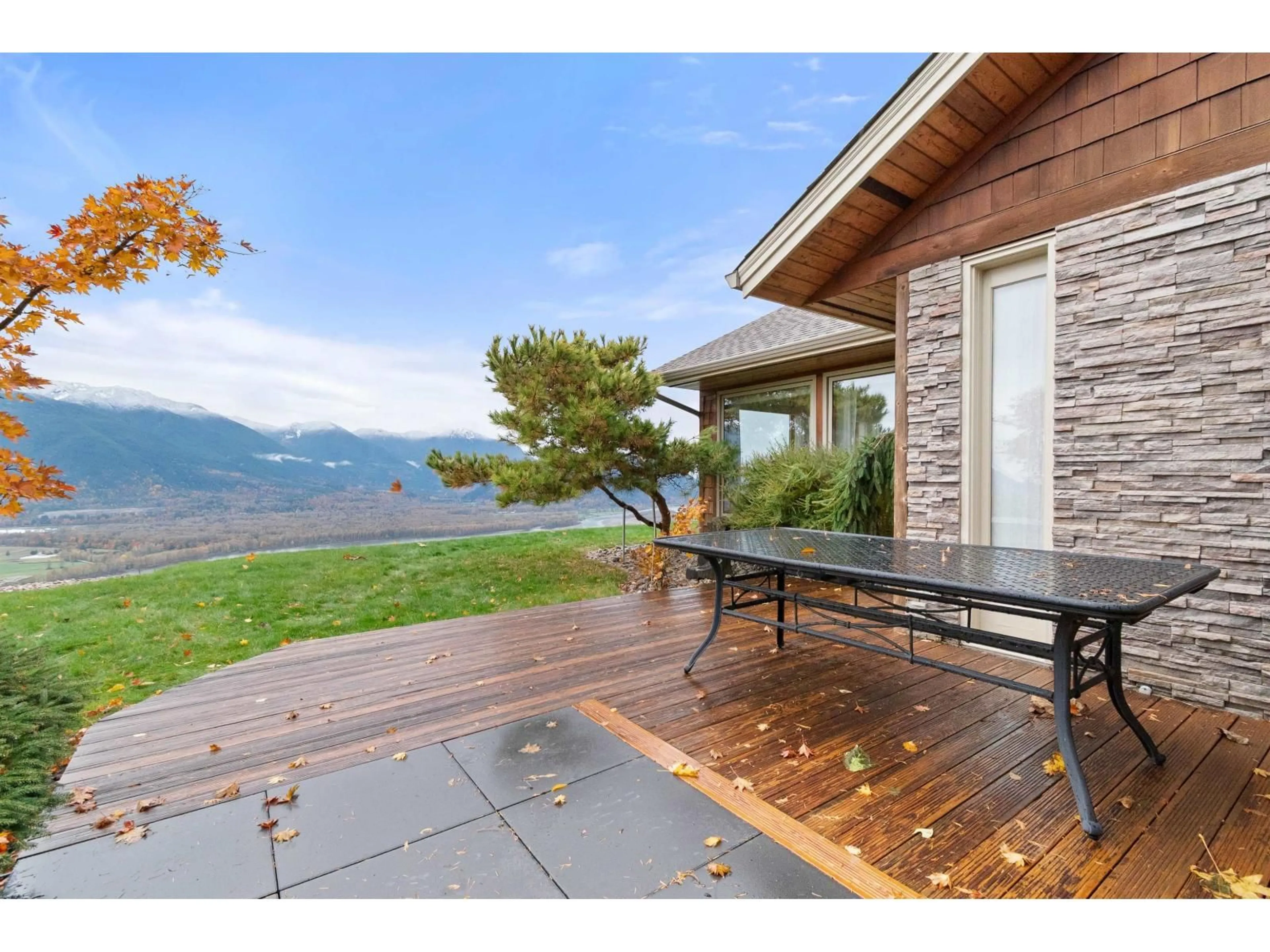 Patio, water/lake/river/ocean view for 8451 GOOSEBERRY PLACE, Chilliwack British Columbia V2R4A3