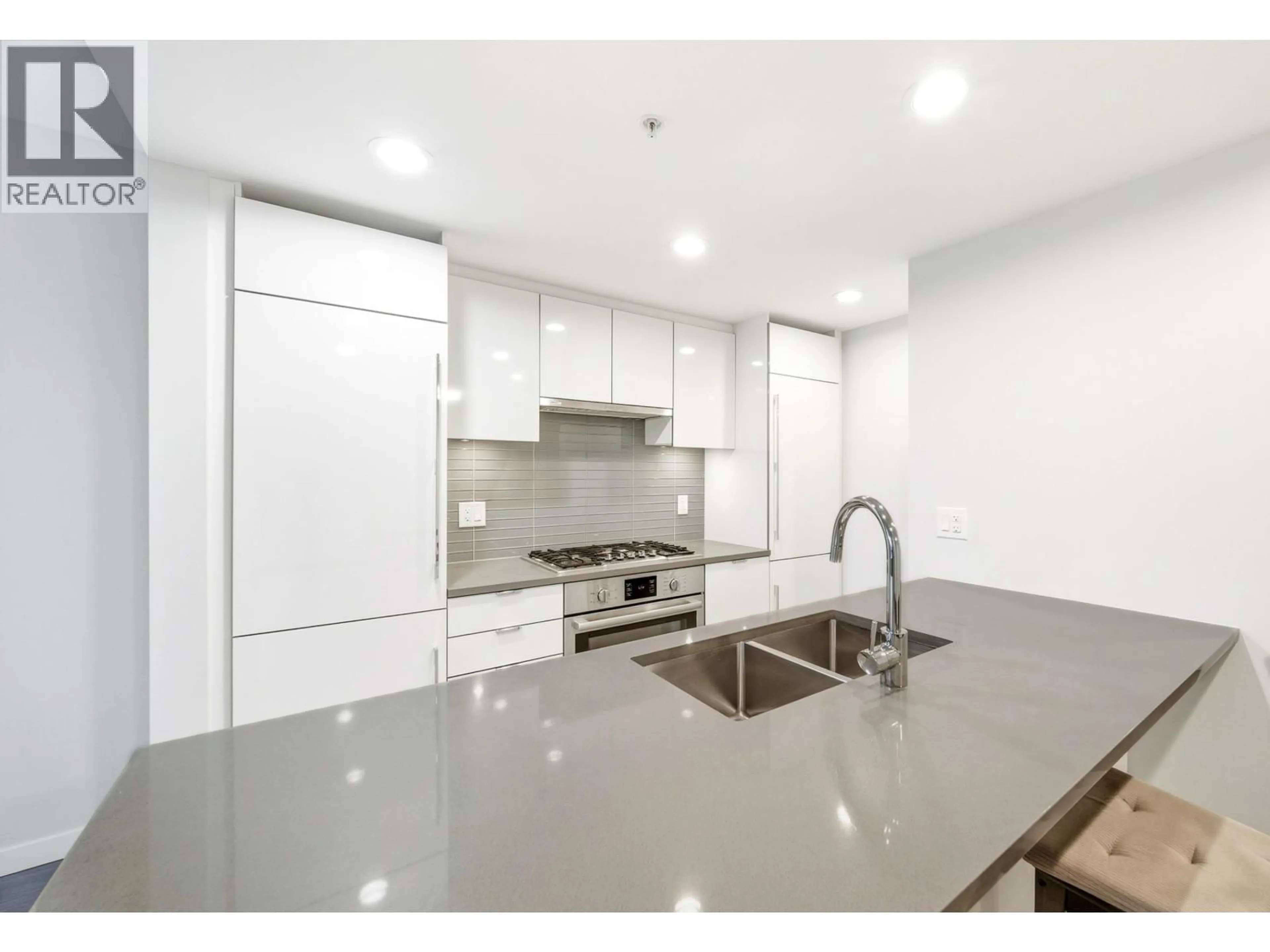 Standard kitchen, unknown for 1610 - 3333 BROWN ROAD, Richmond British Columbia V6X0P6