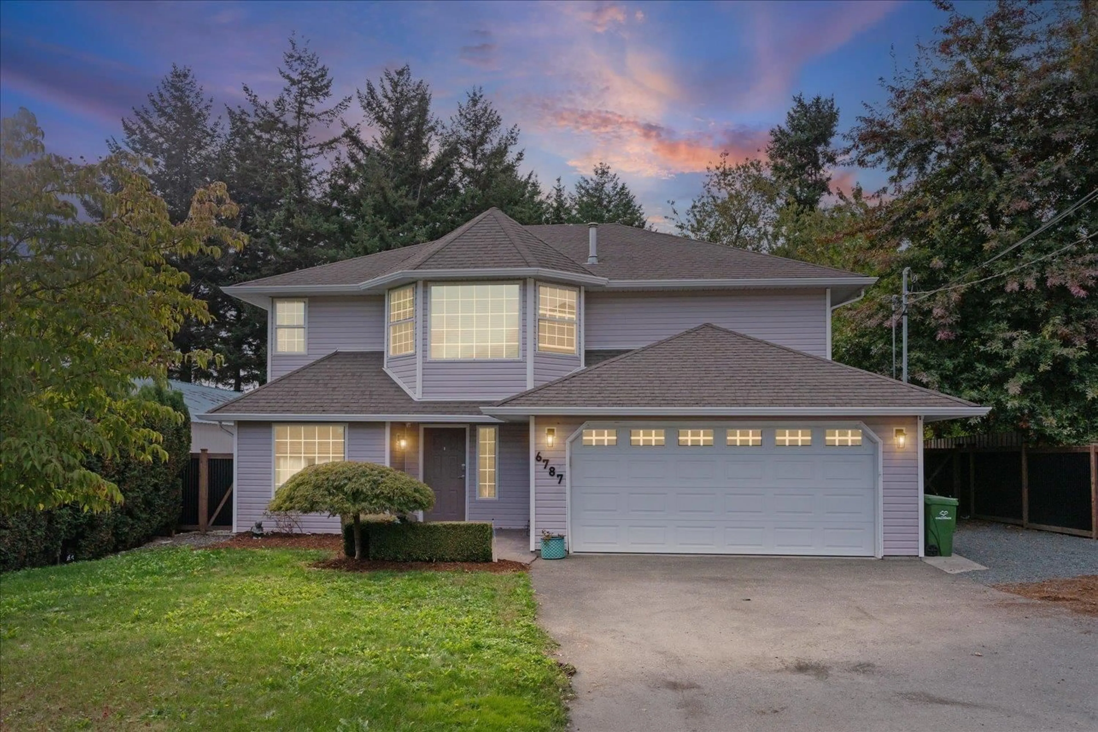 Home with vinyl exterior material, street for 6787 CHILLIWACK RIVER ROAD, Chilliwack British Columbia V2R4M2