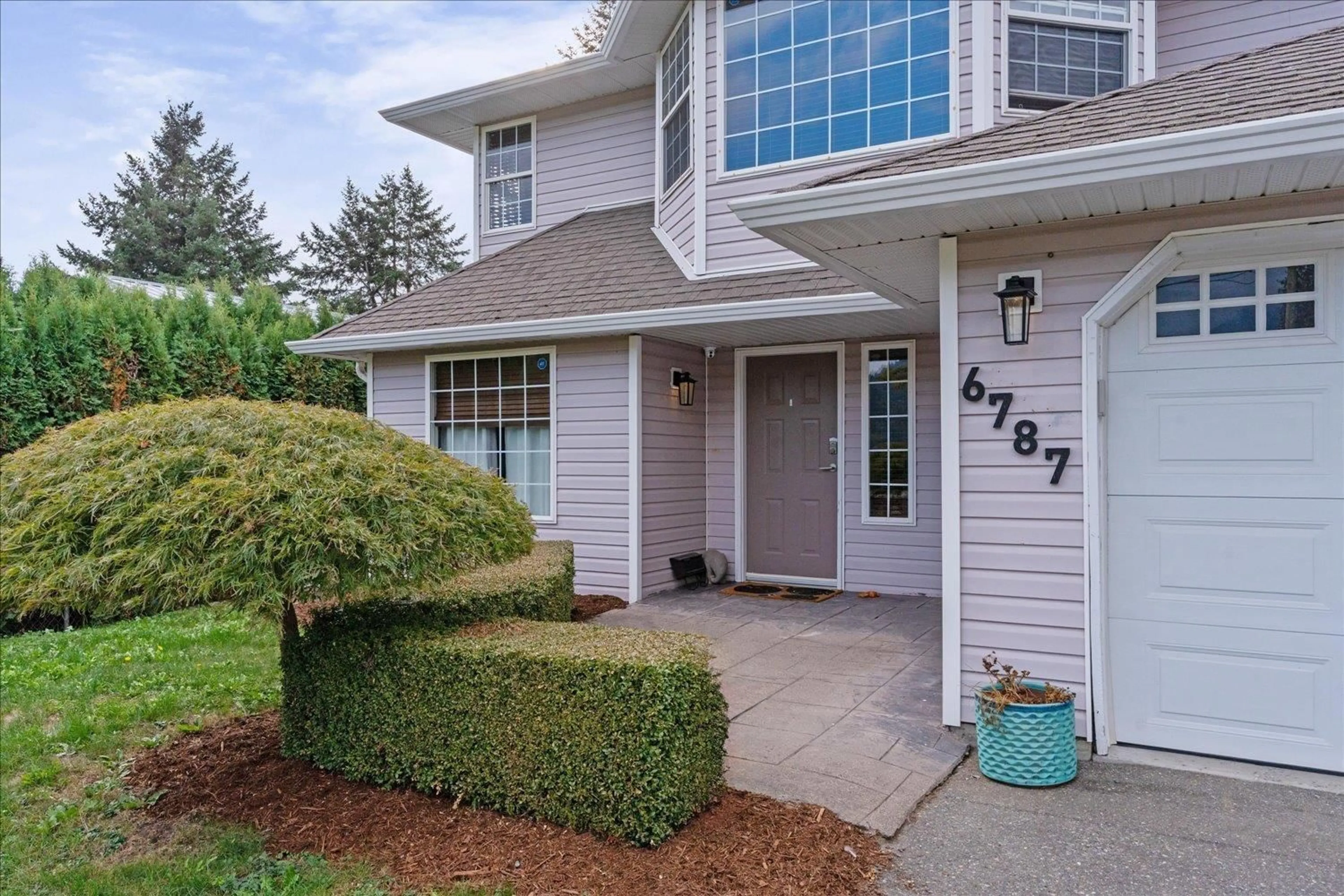 Home with vinyl exterior material, street for 6787 CHILLIWACK RIVER ROAD, Chilliwack British Columbia V2R4M2