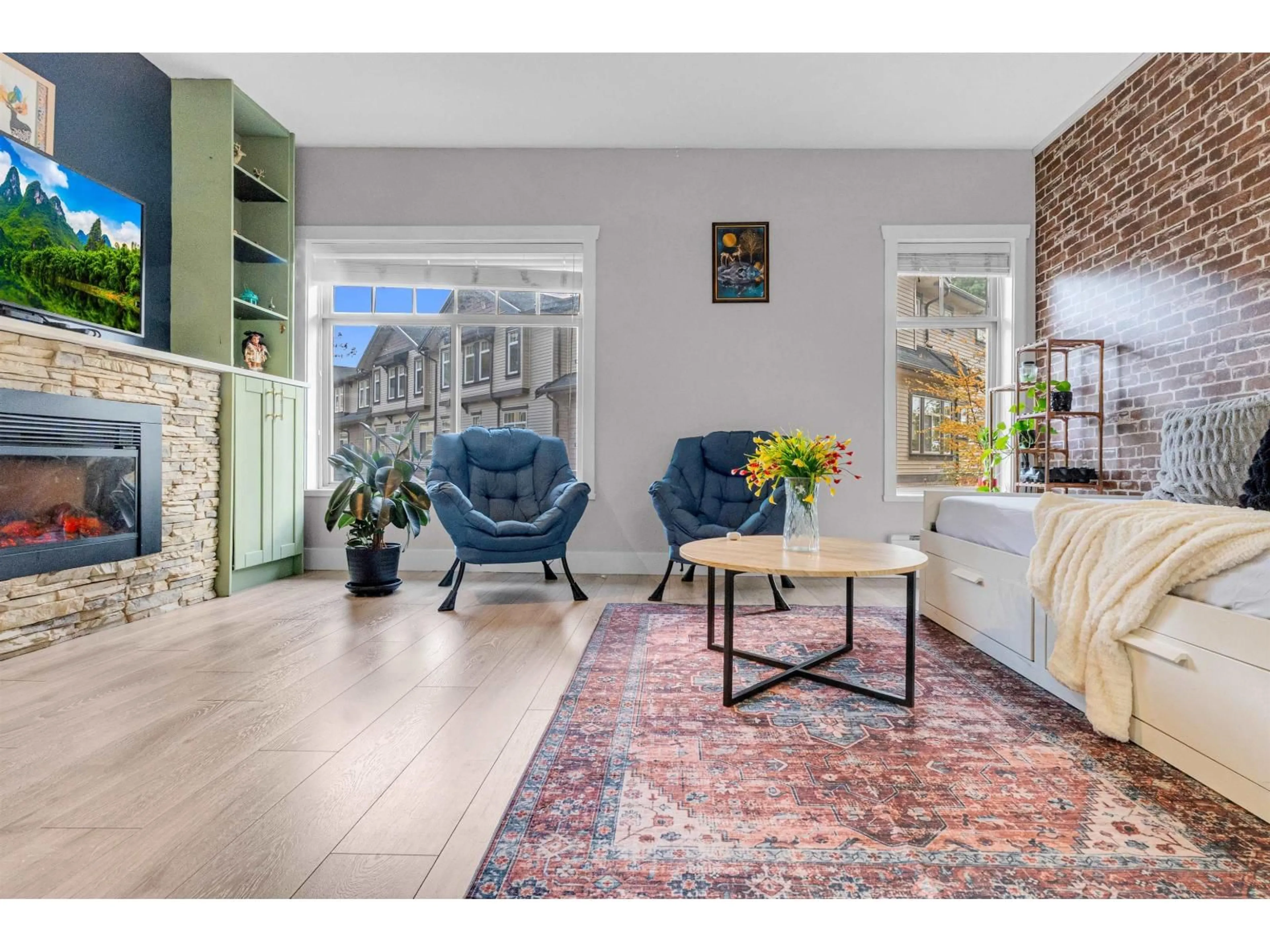 Living room with furniture, unknown for 7 - 2950 LEFEUVRE, Aberdeen British Columbia V4X0B2