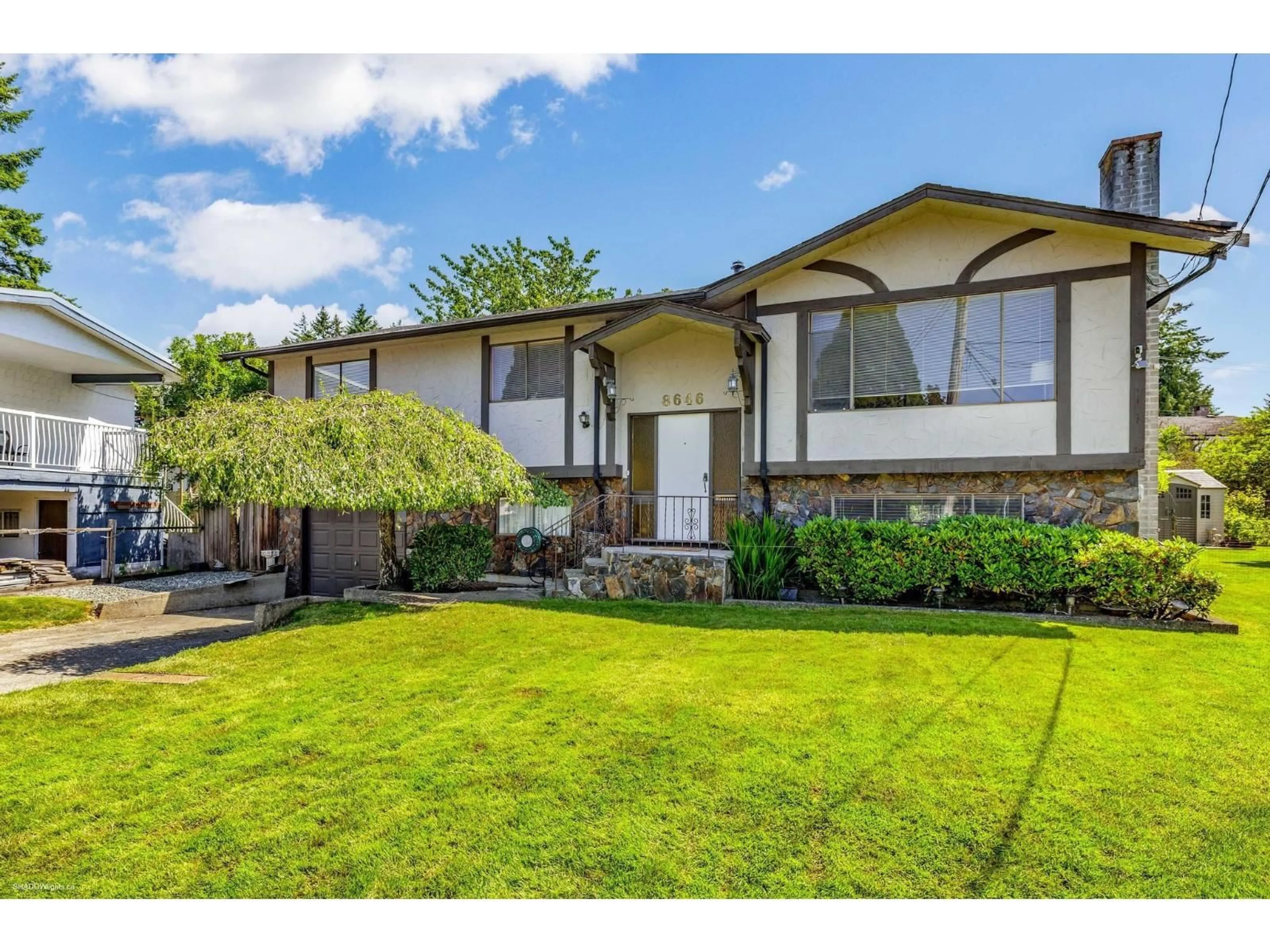 Home with vinyl exterior material, street for 8646 115A, Delta British Columbia V4C5R9