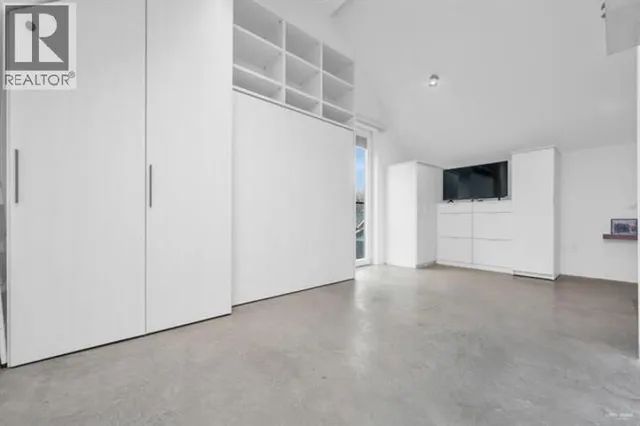 3 - 829 KEEFER STREET, Vancouver 4
