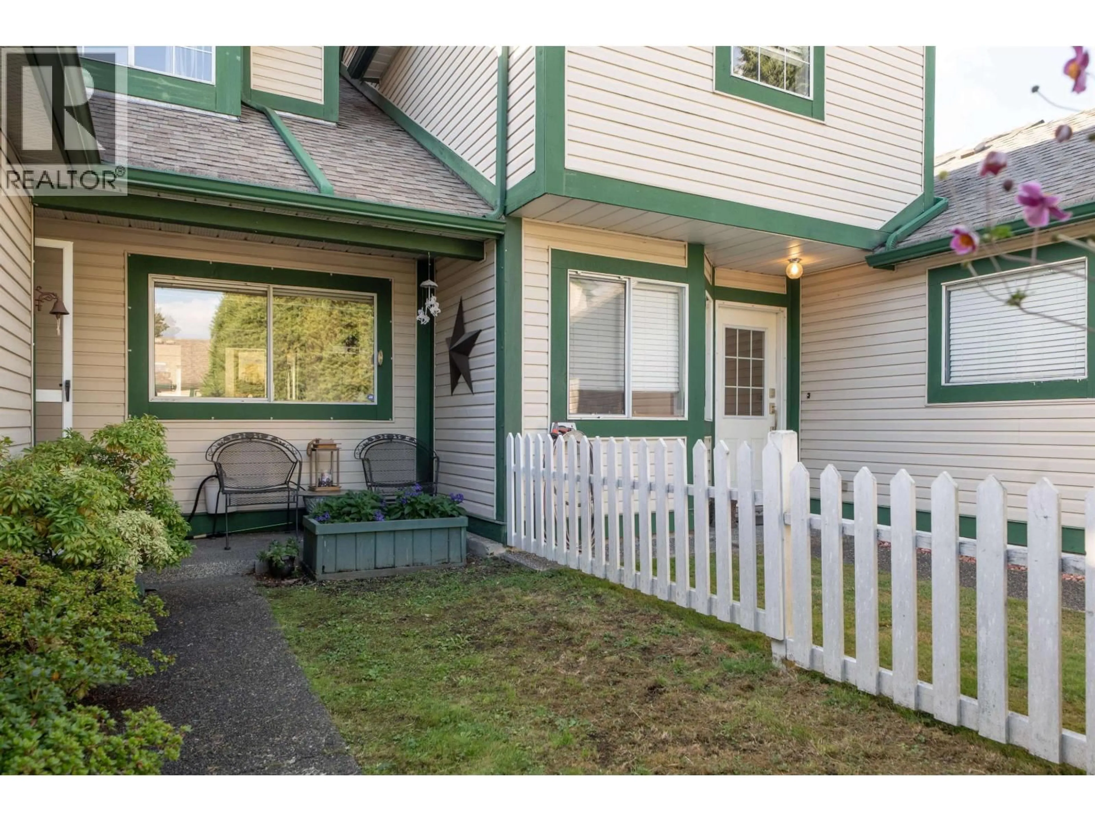 Unknown for 205 - 20675 118 AVENUE, Maple Ridge British Columbia V2X0K4