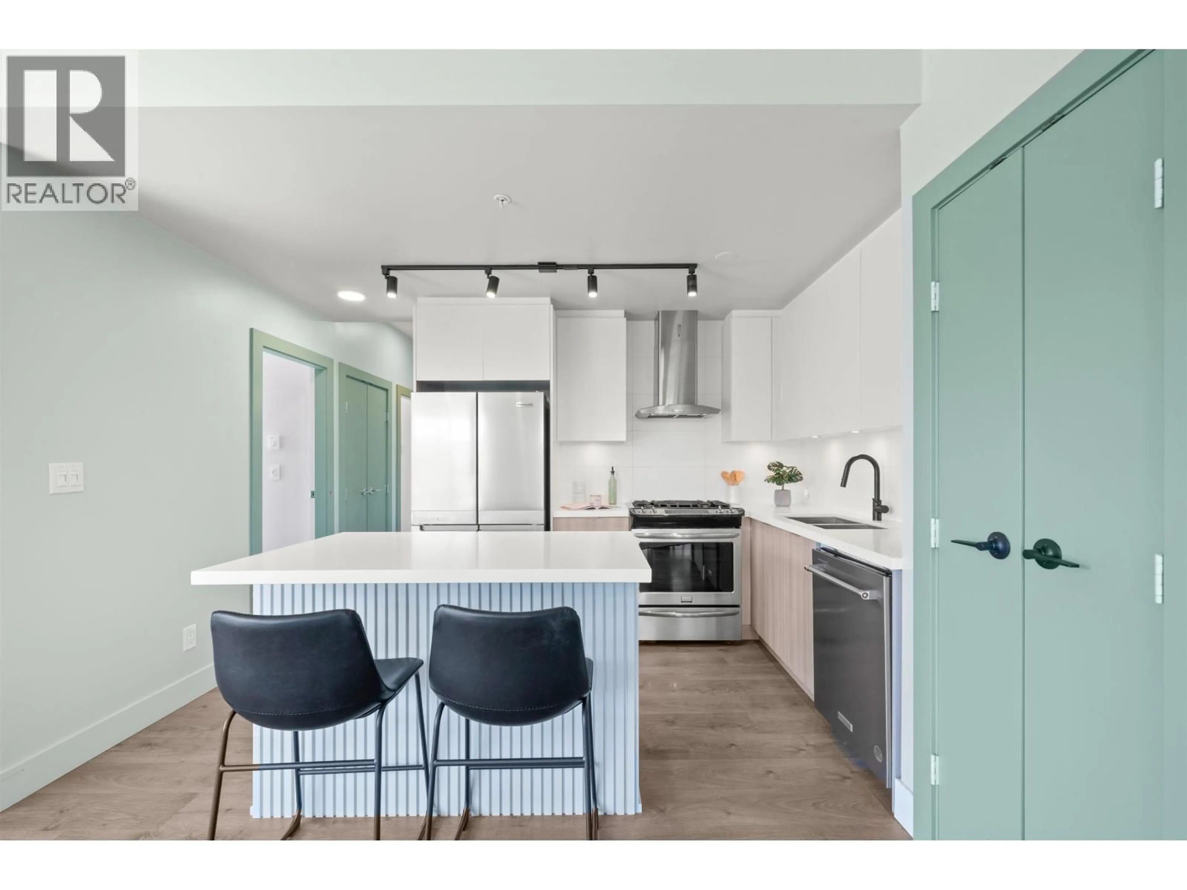 Open concept kitchen, unknown for 202 - 3602 ALDERCREST DRIVE, North Vancouver British Columbia V7G0A2