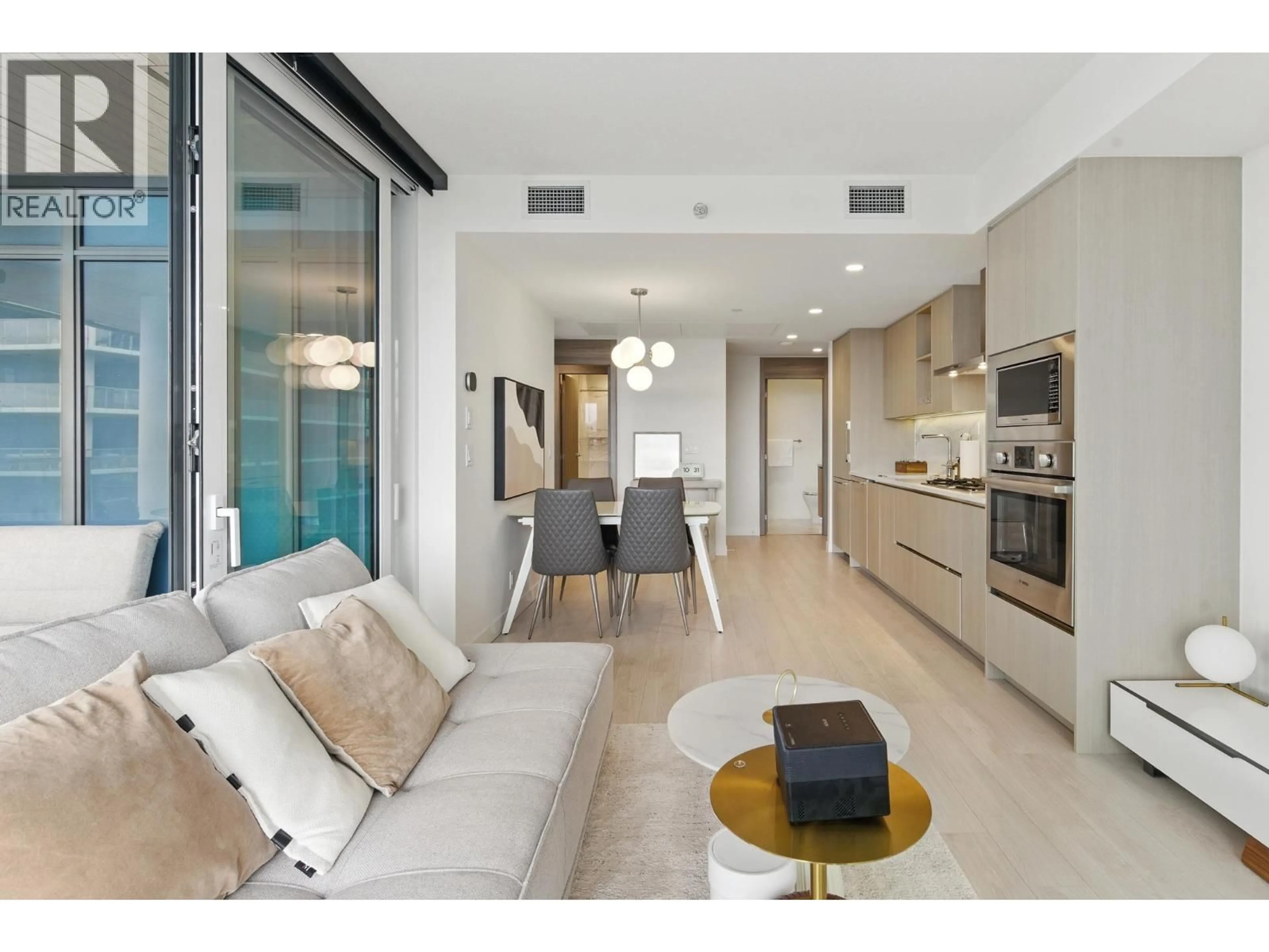 Unknown for 2007 - 4880 LOUGHEED HIGHWAY, Burnaby British Columbia V5C0N1